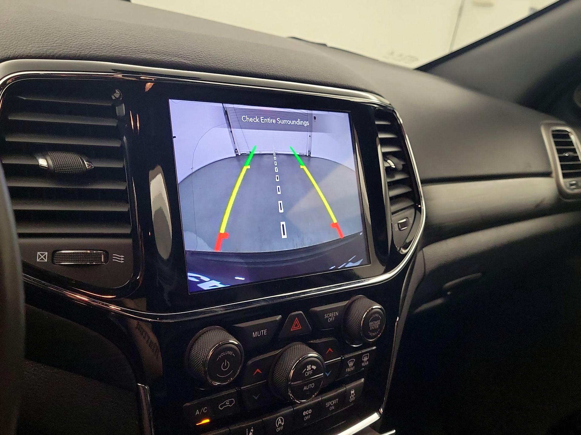 Thumbnail: 2020 Jeep Grand Cherokee - 13