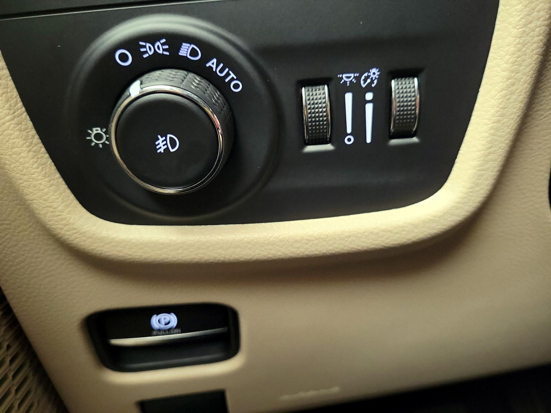 Thumbnail: 2022 Jeep Grand Cherokee L - 11