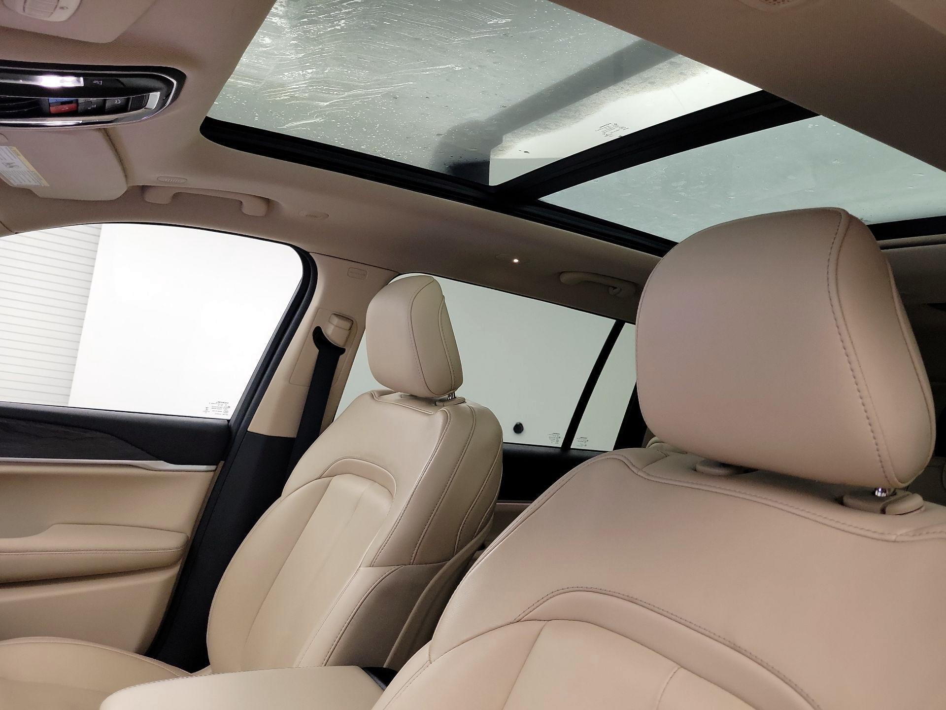 Thumbnail: 2022 Jeep Grand Cherokee L - 18