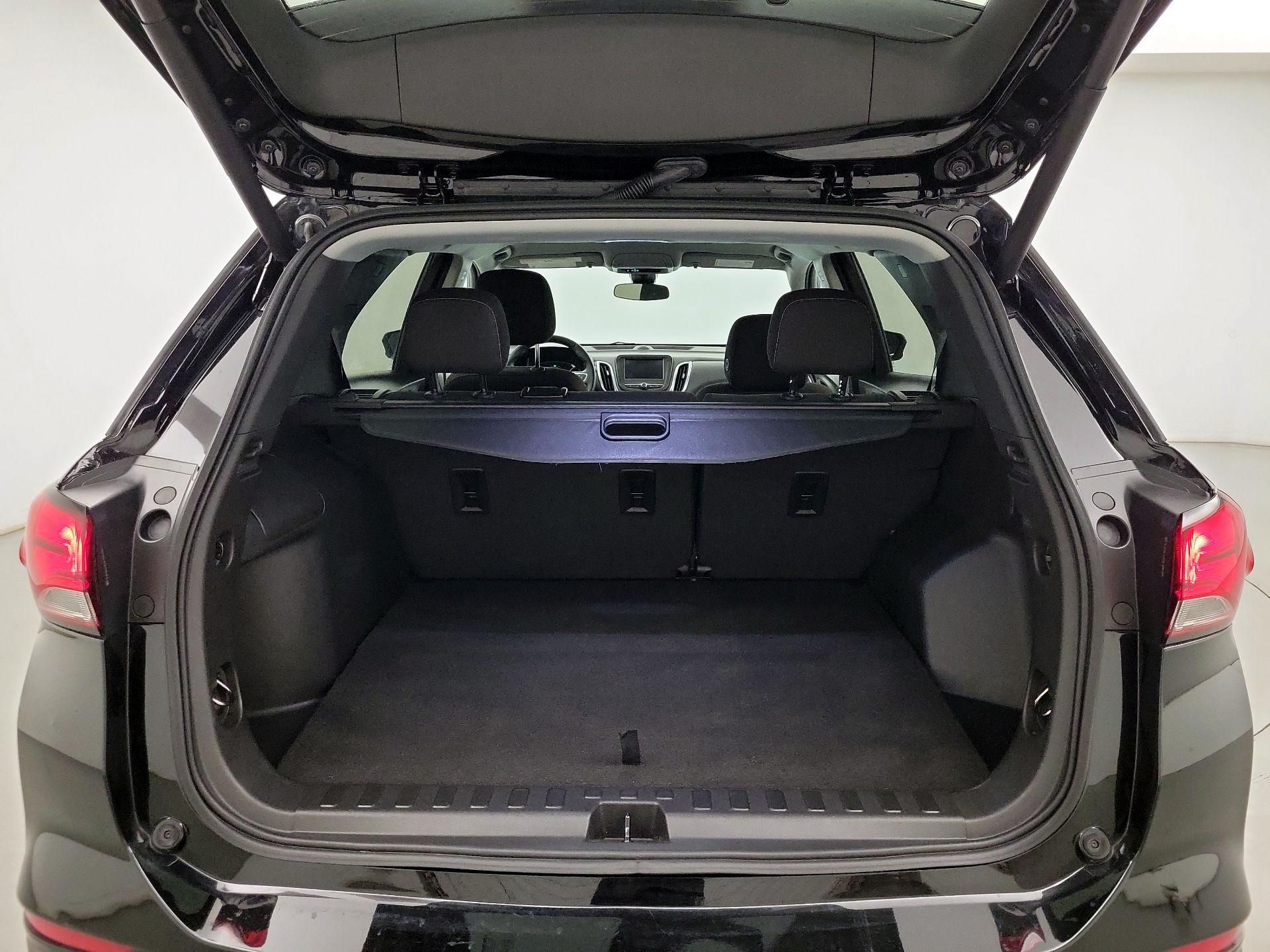 Thumbnail: 2023 Chevrolet Equinox - 18