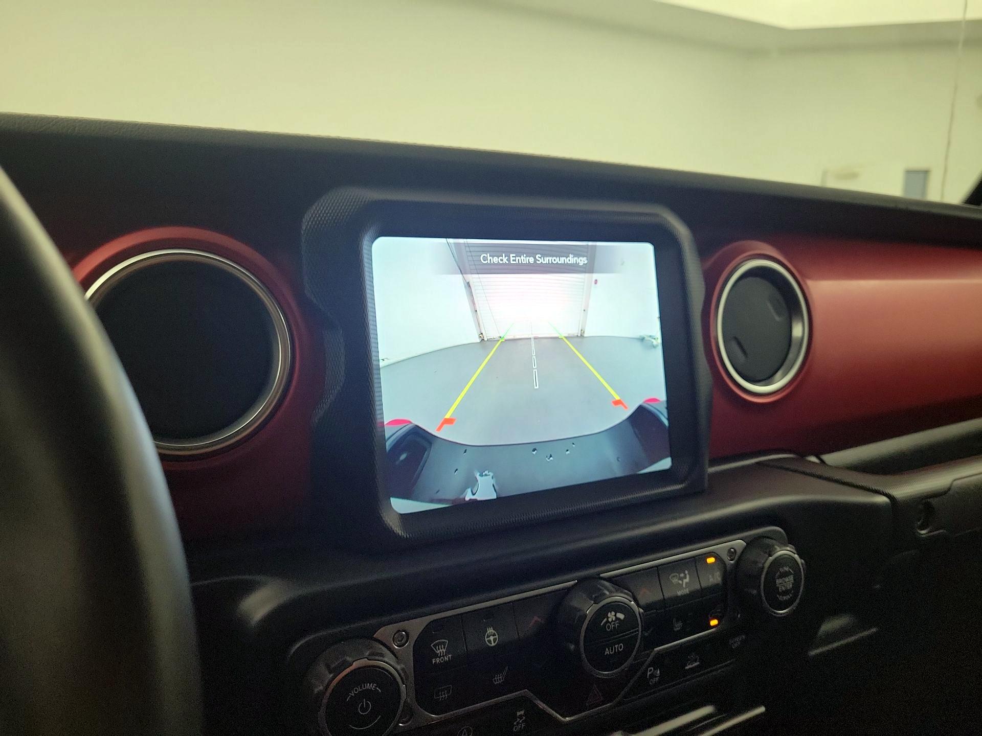 Thumbnail: 2021 Jeep Gladiator - 13