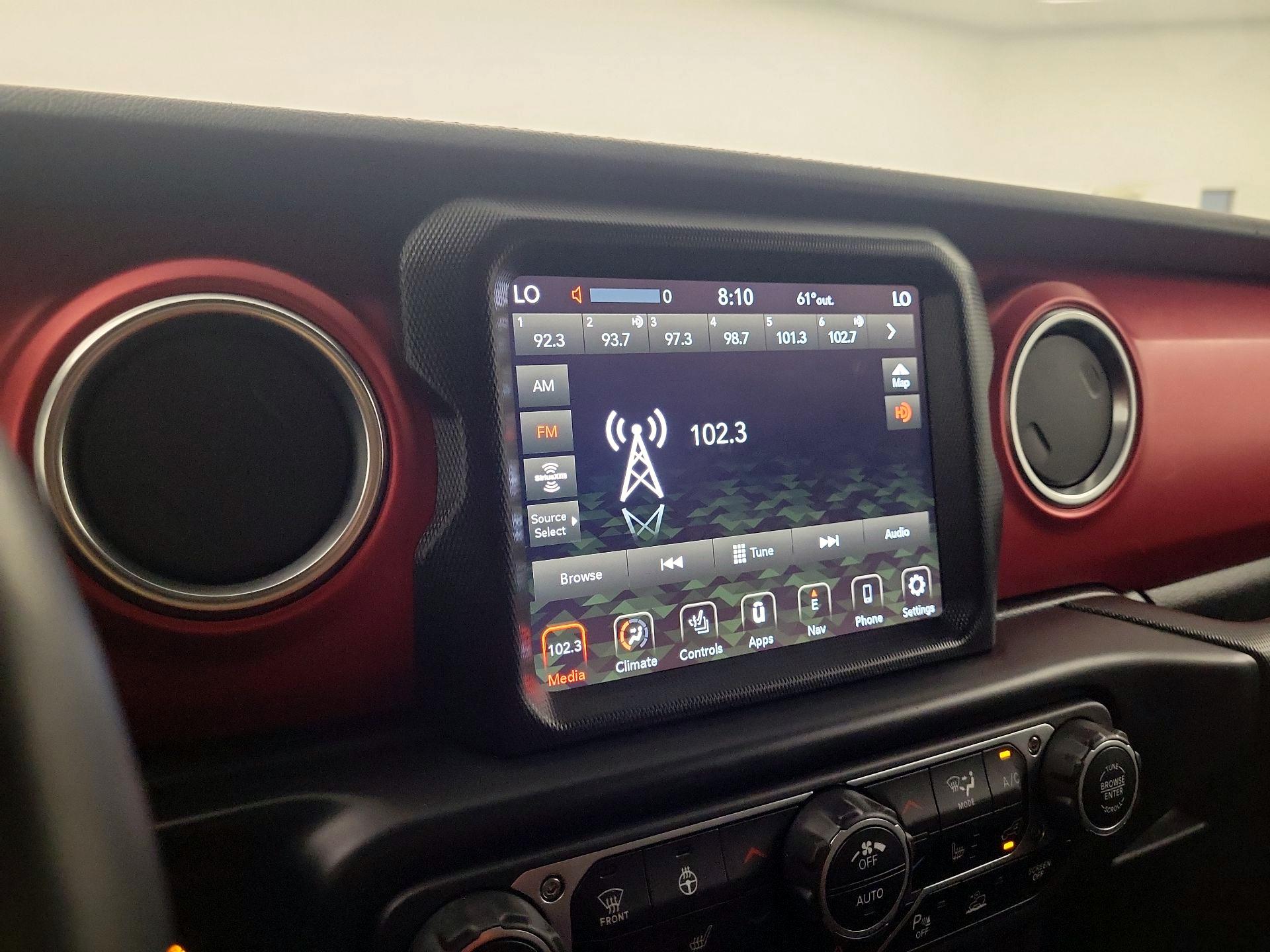 Thumbnail: 2021 Jeep Gladiator - 14