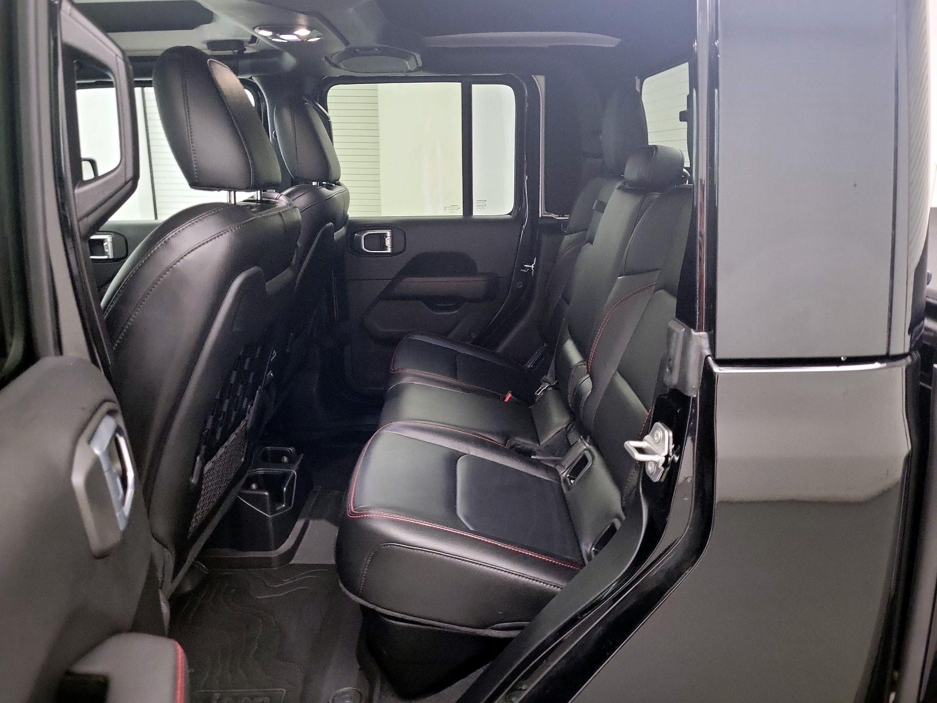 Thumbnail: 2021 Jeep Gladiator - 18