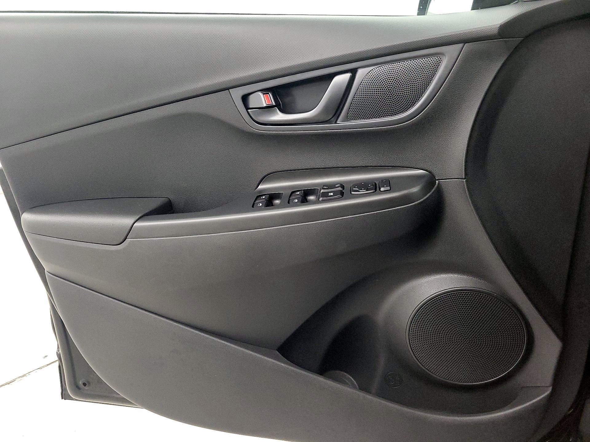 Thumbnail: 2023 Hyundai Kona - 12