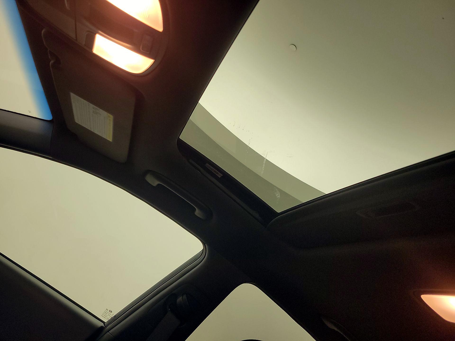 Thumbnail: 2023 Hyundai Kona - 19