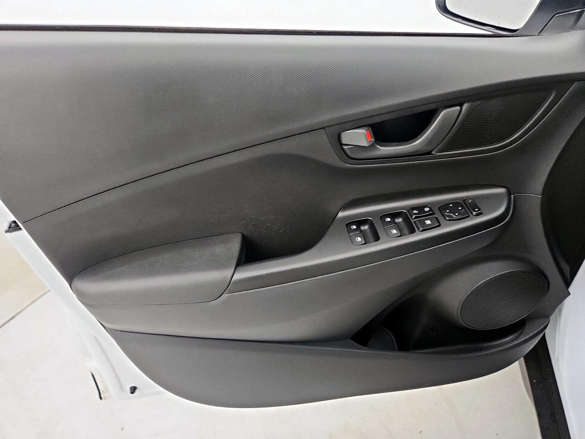 Thumbnail: 2023 Hyundai Kona - 12