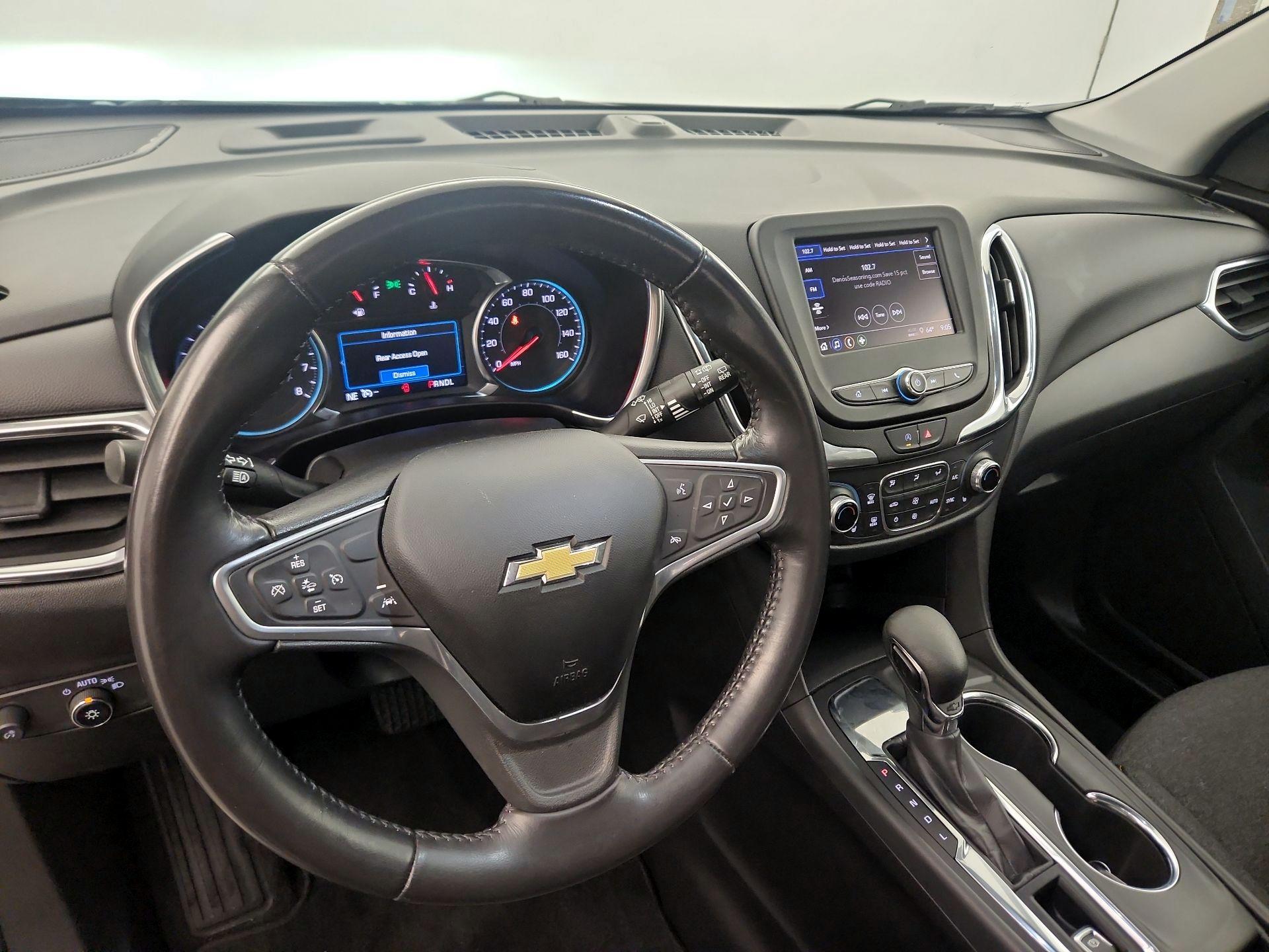 Thumbnail: 2022 Chevrolet Equinox - 8