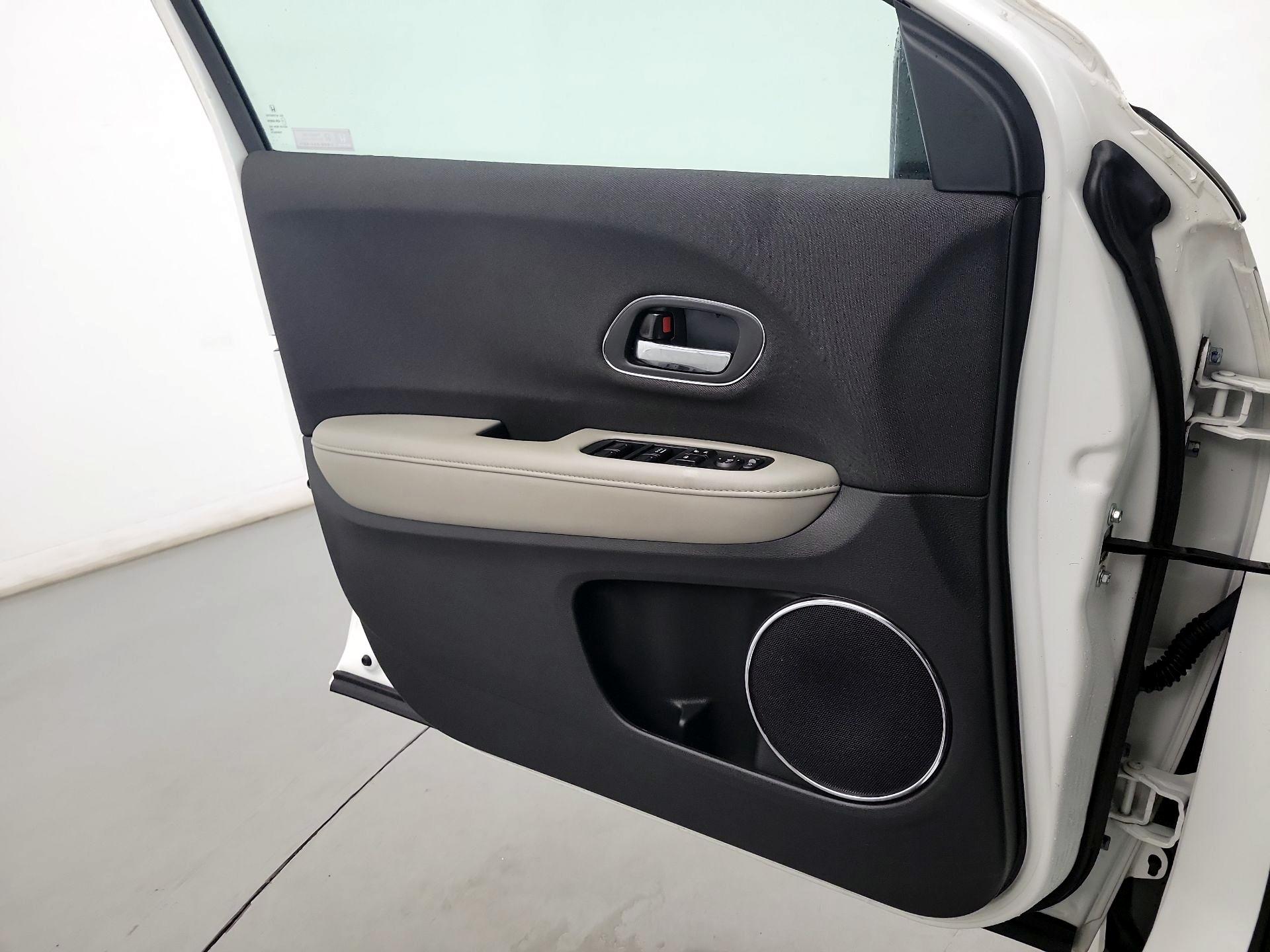 Thumbnail: 2021 Honda HR-V - 10