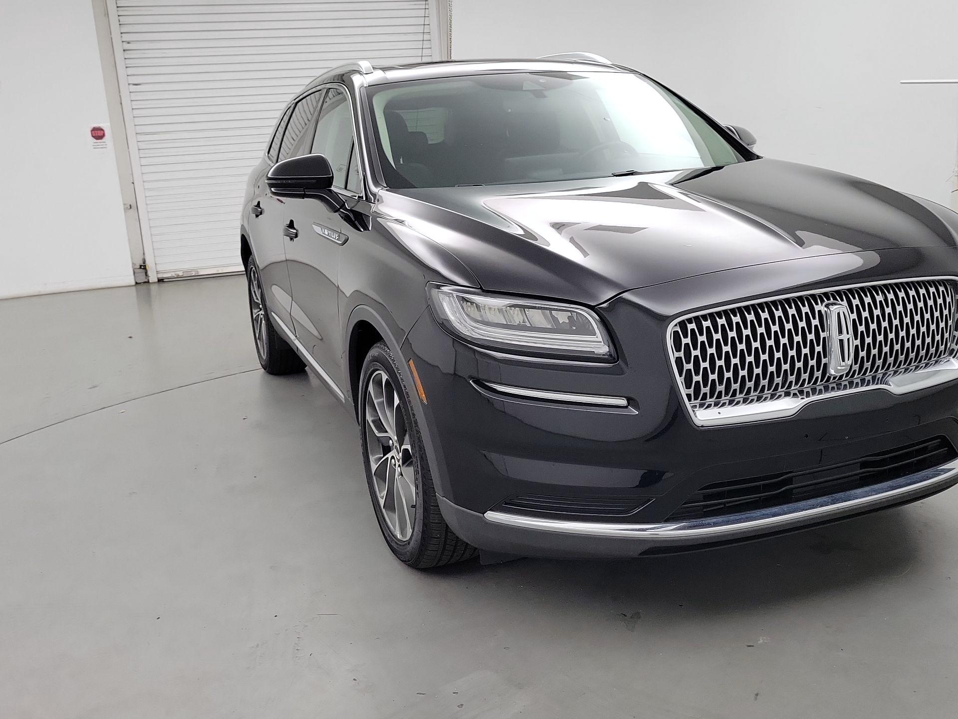 Thumbnail: 2022 Lincoln Nautilus - 1