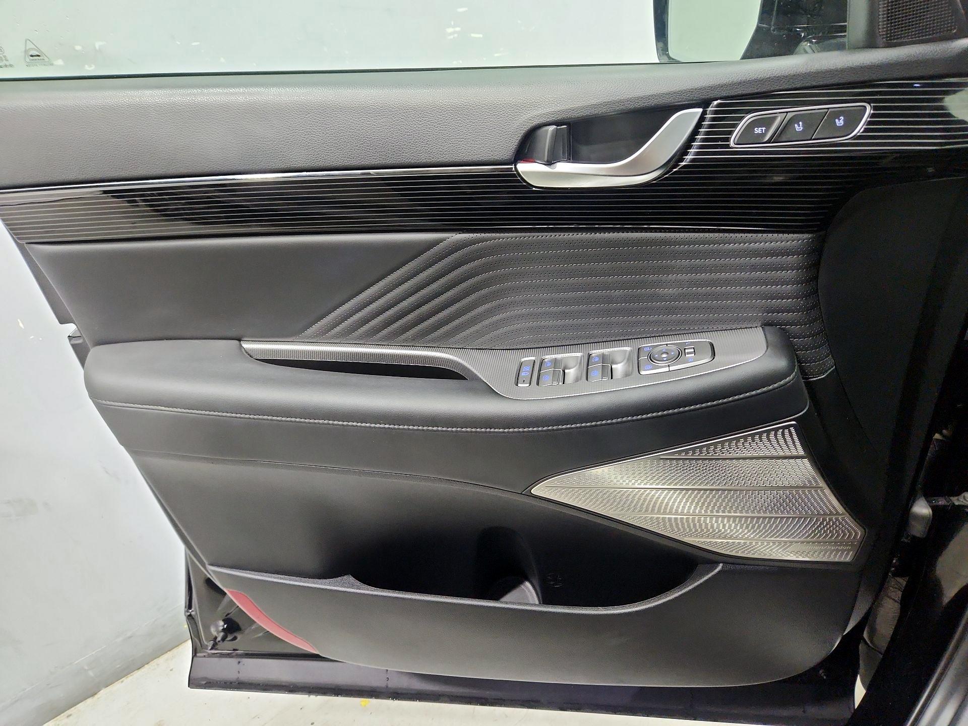 Thumbnail: 2023 Hyundai Palisade - 12