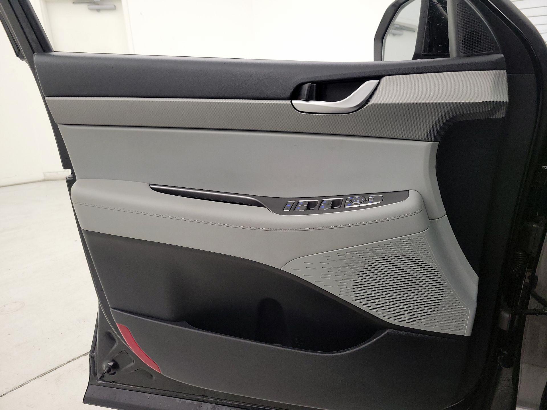 Thumbnail: 2022 Hyundai Palisade - 12