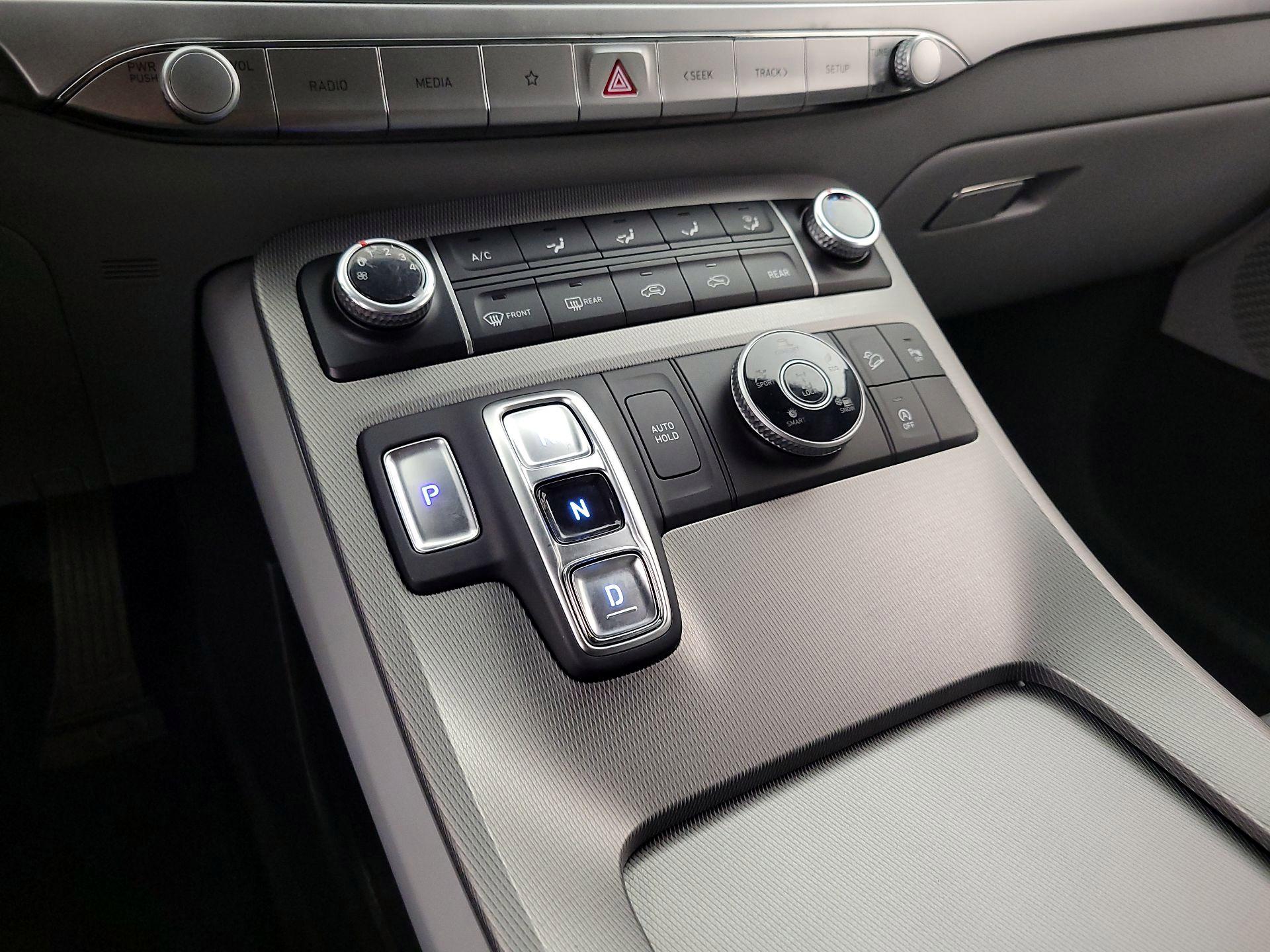 Thumbnail: 2022 Hyundai Palisade - 17