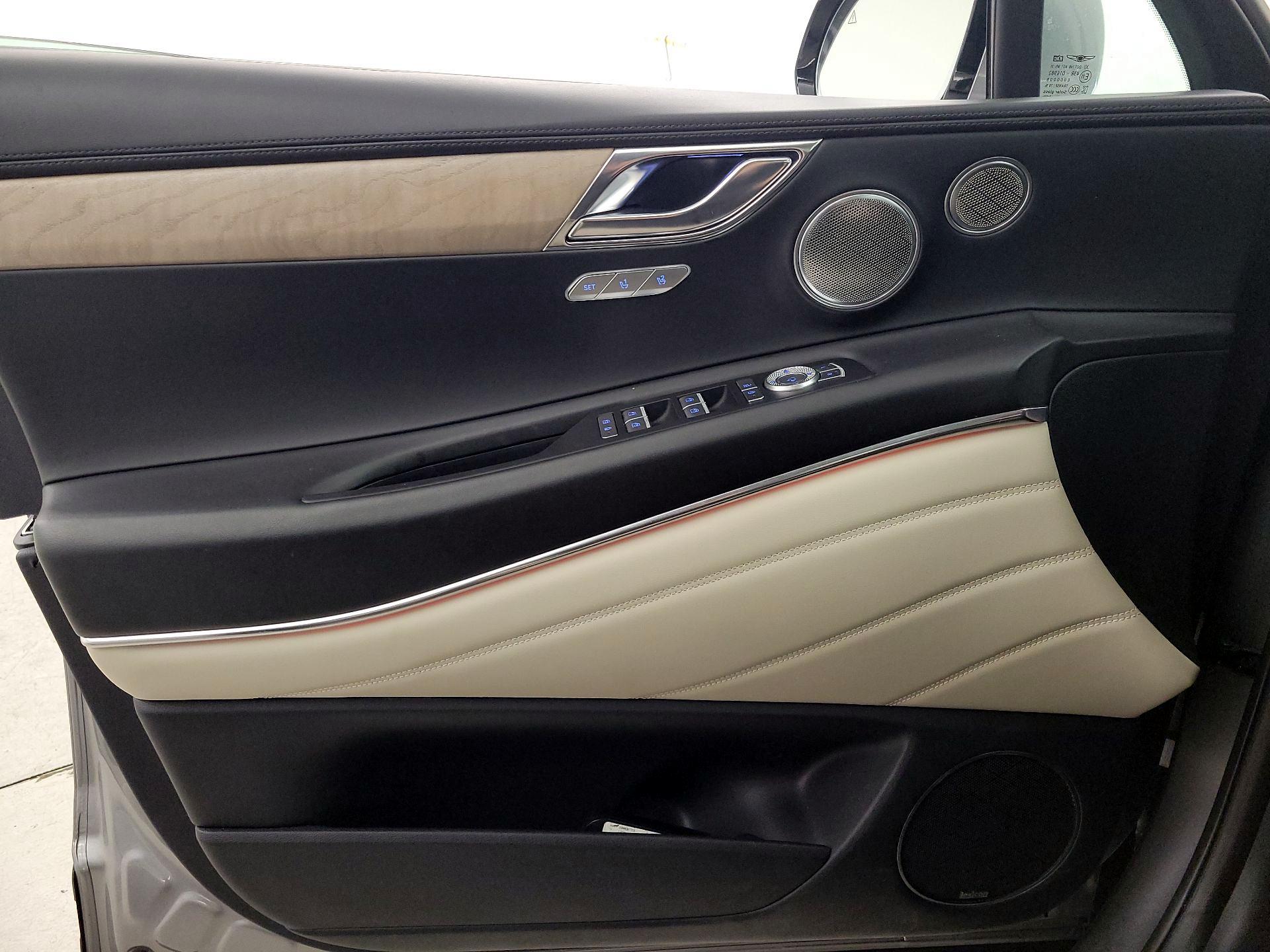 Thumbnail: 2023 Genesis GV80 - 12