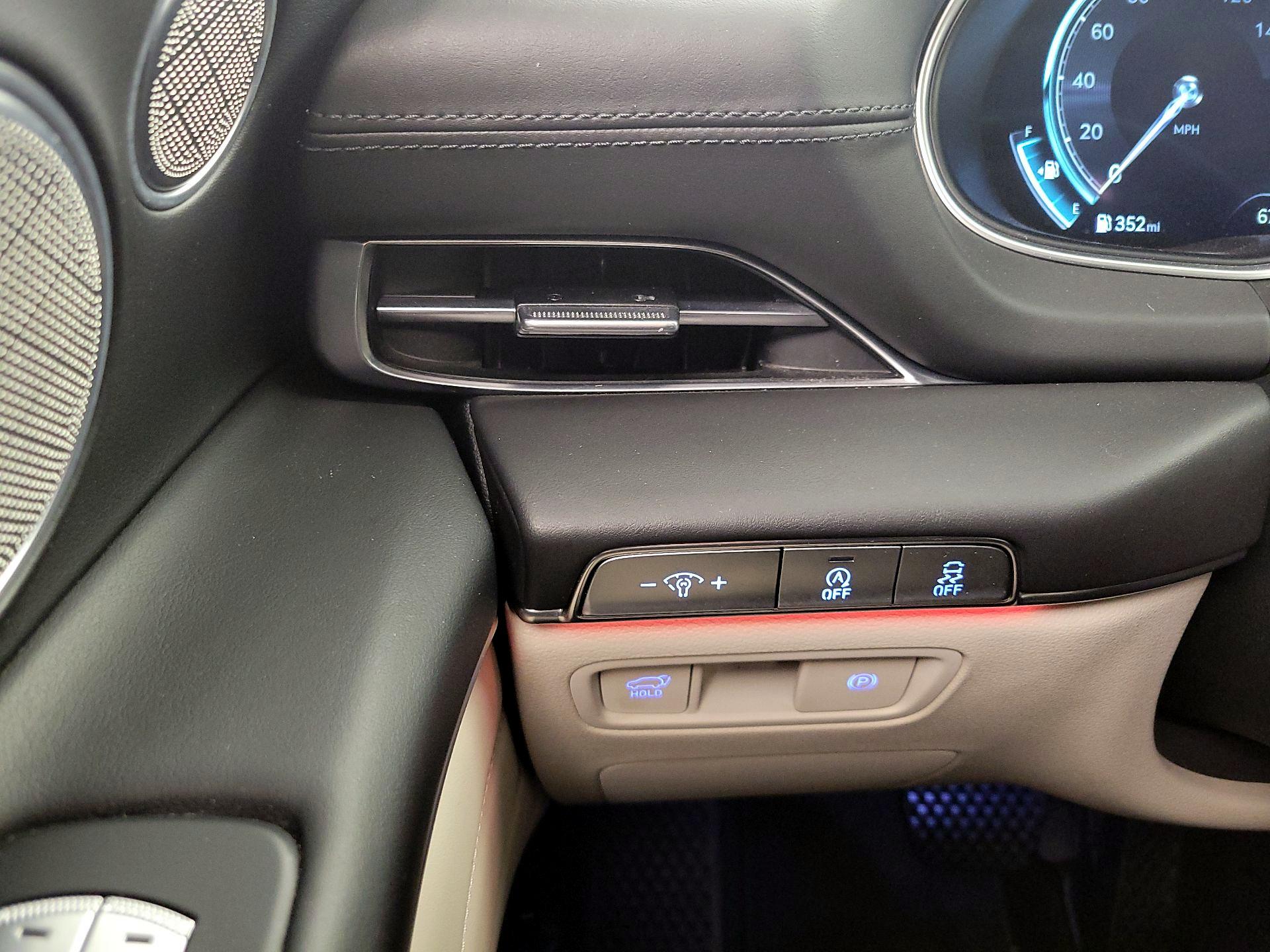 Thumbnail: 2023 Genesis GV80 - 13