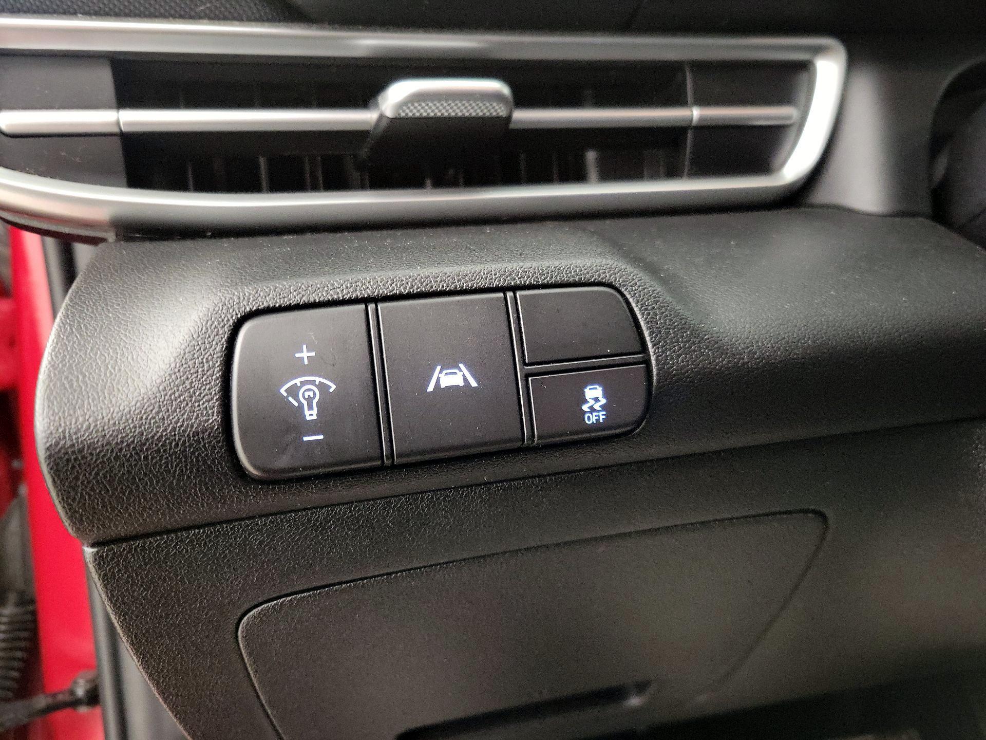 Thumbnail: 2022 Hyundai Elantra - 13