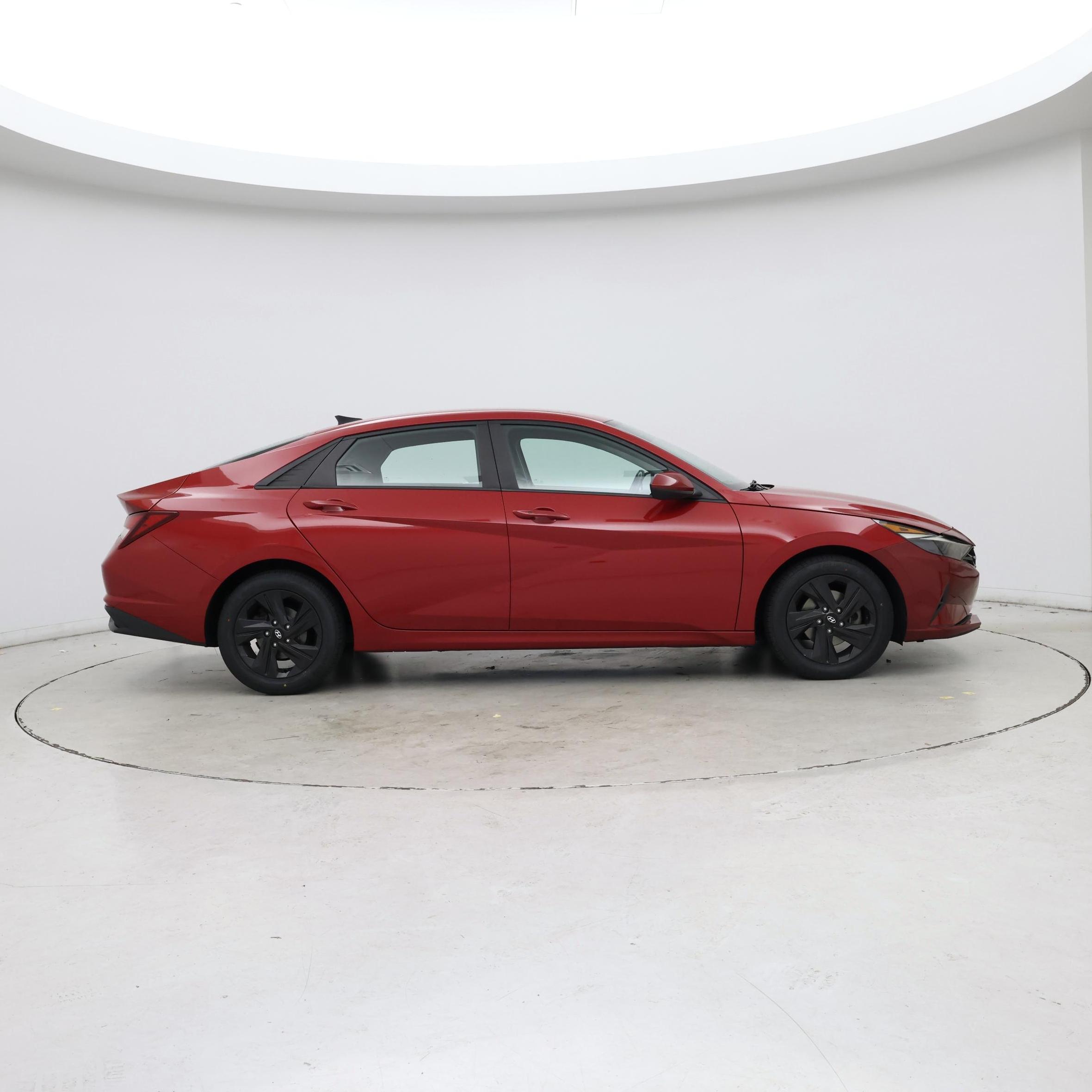 Thumbnail: 2022 Hyundai Elantra - 7