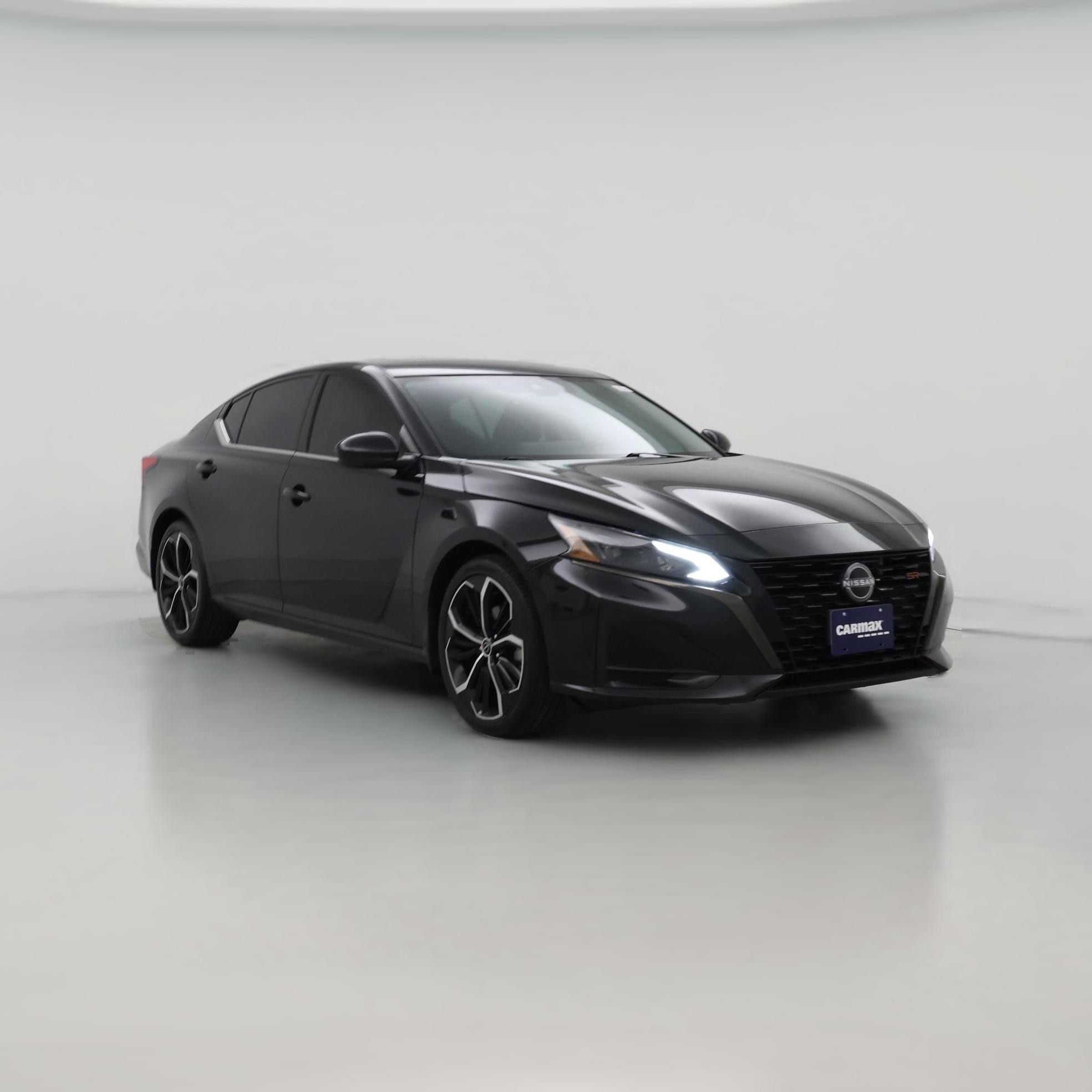 Thumbnail: 2023 Nissan Altima - 1