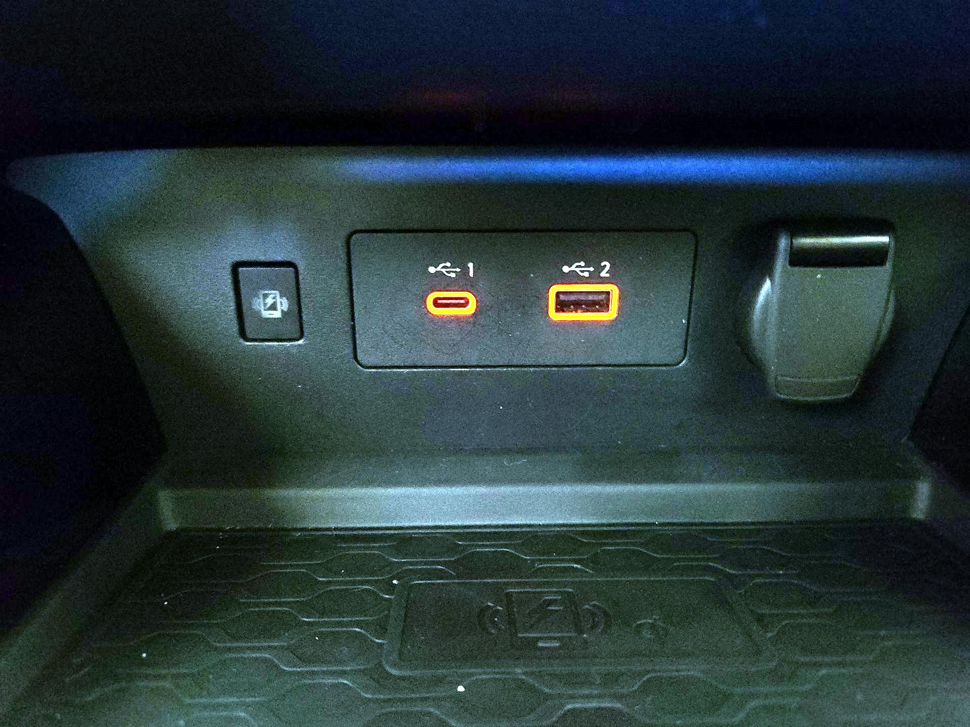 Thumbnail: 2023 Nissan Altima - 19