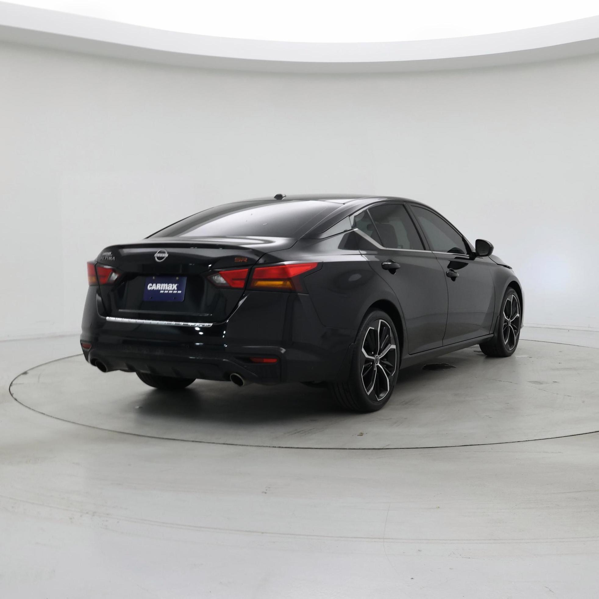 Thumbnail: 2023 Nissan Altima - 8