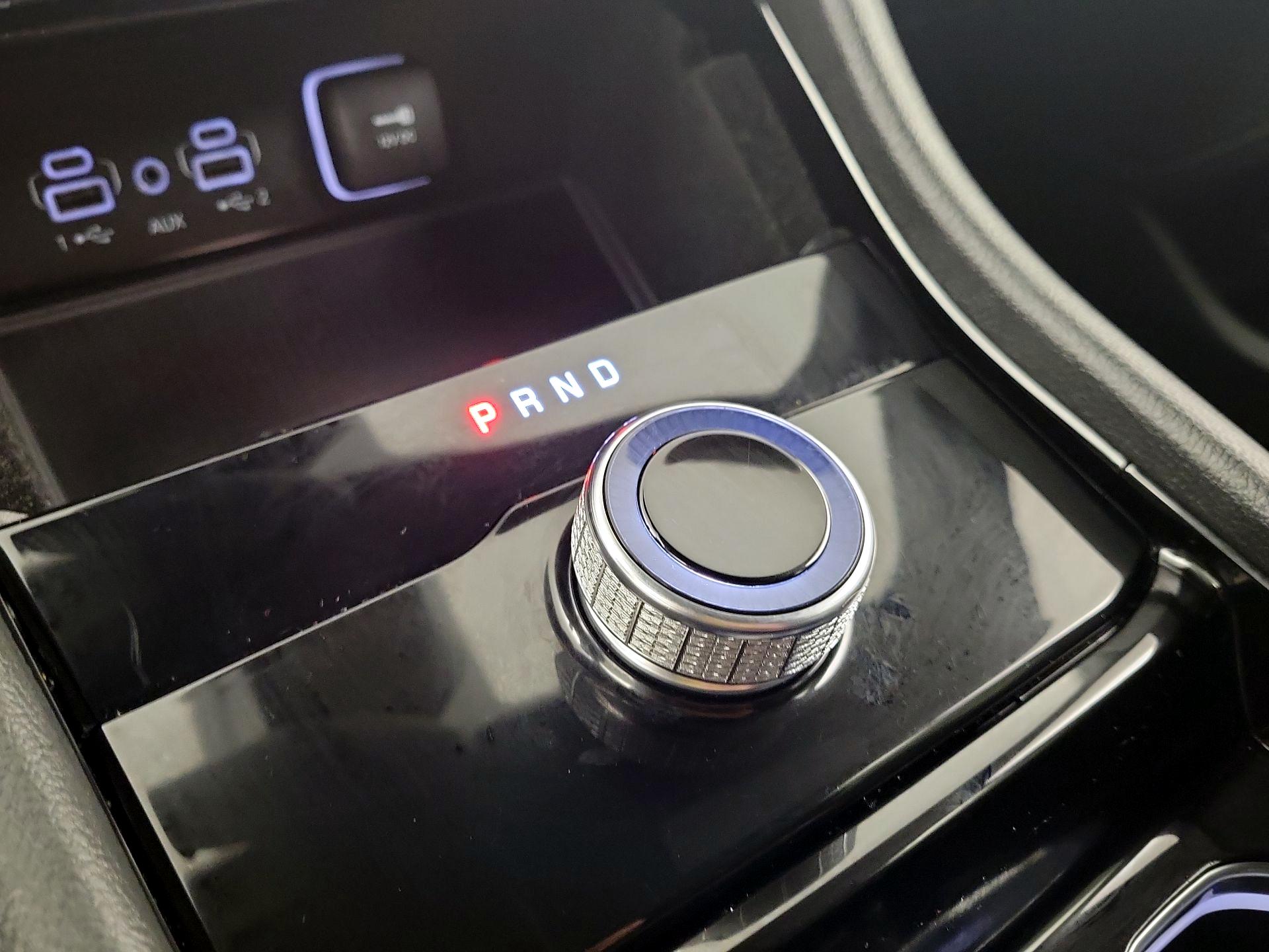 Thumbnail: 2022 Jeep Grand Cherokee - 15