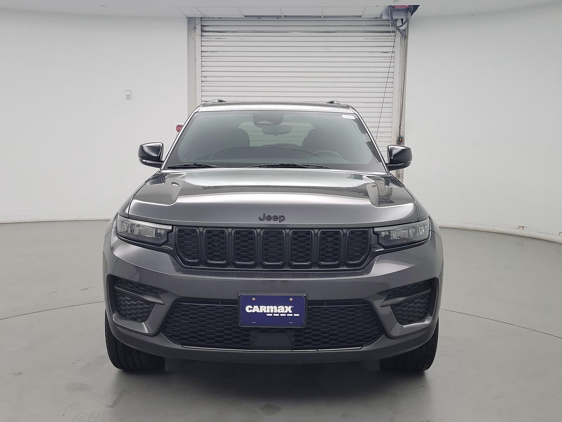 Thumbnail: 2022 Jeep Grand Cherokee - 2