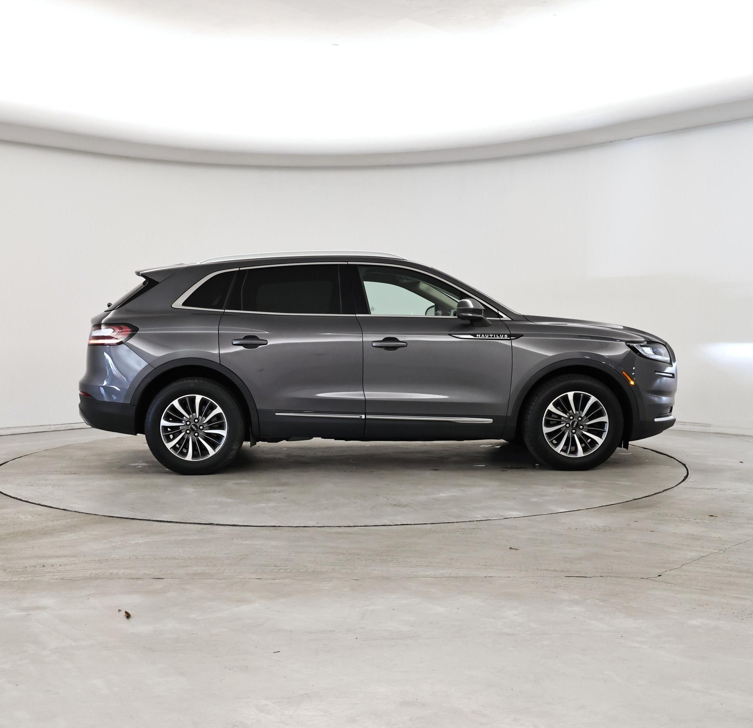 Thumbnail: 2021 Lincoln Nautilus - 7