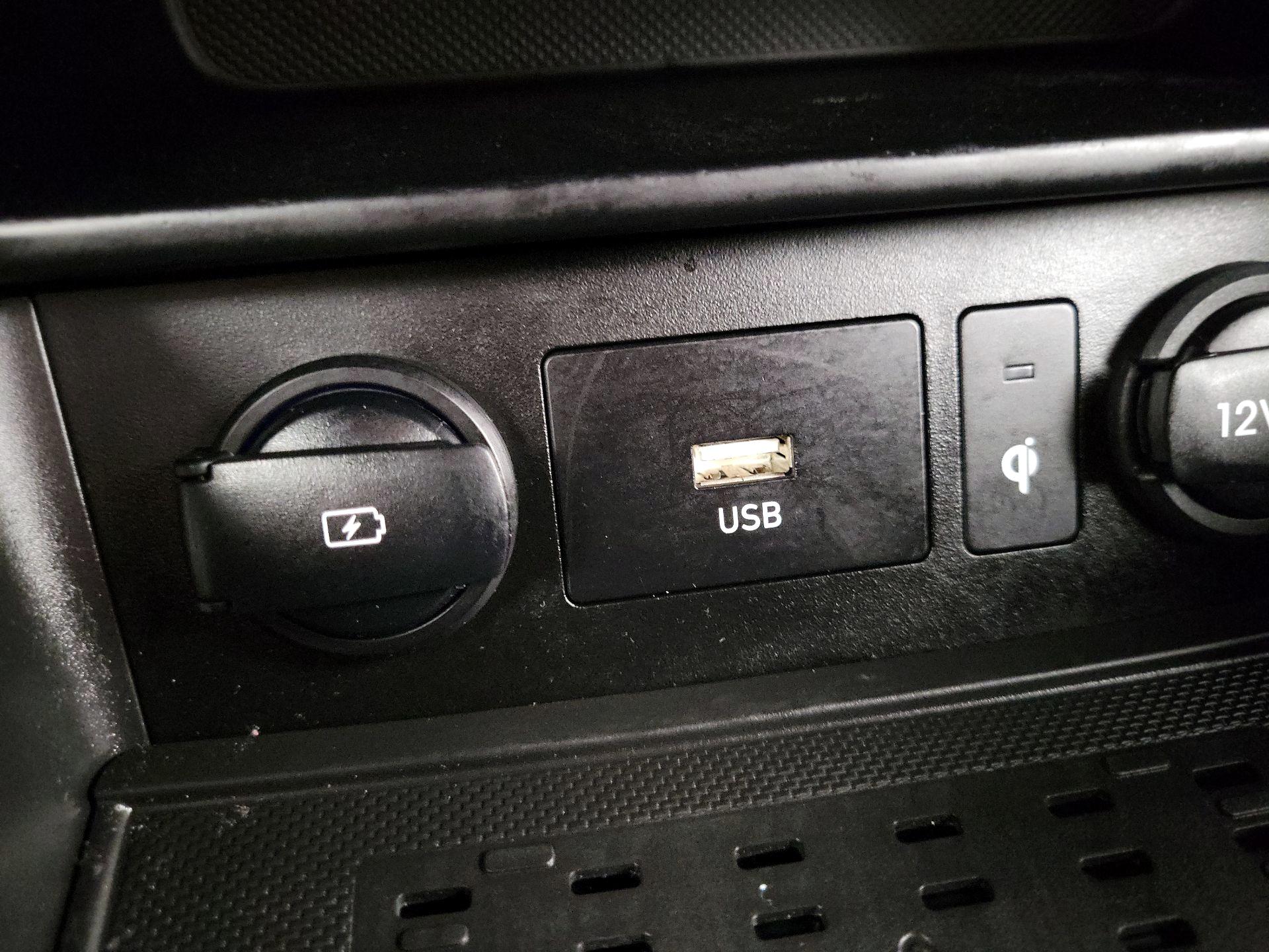 Thumbnail: 2023 Hyundai Kona - 17