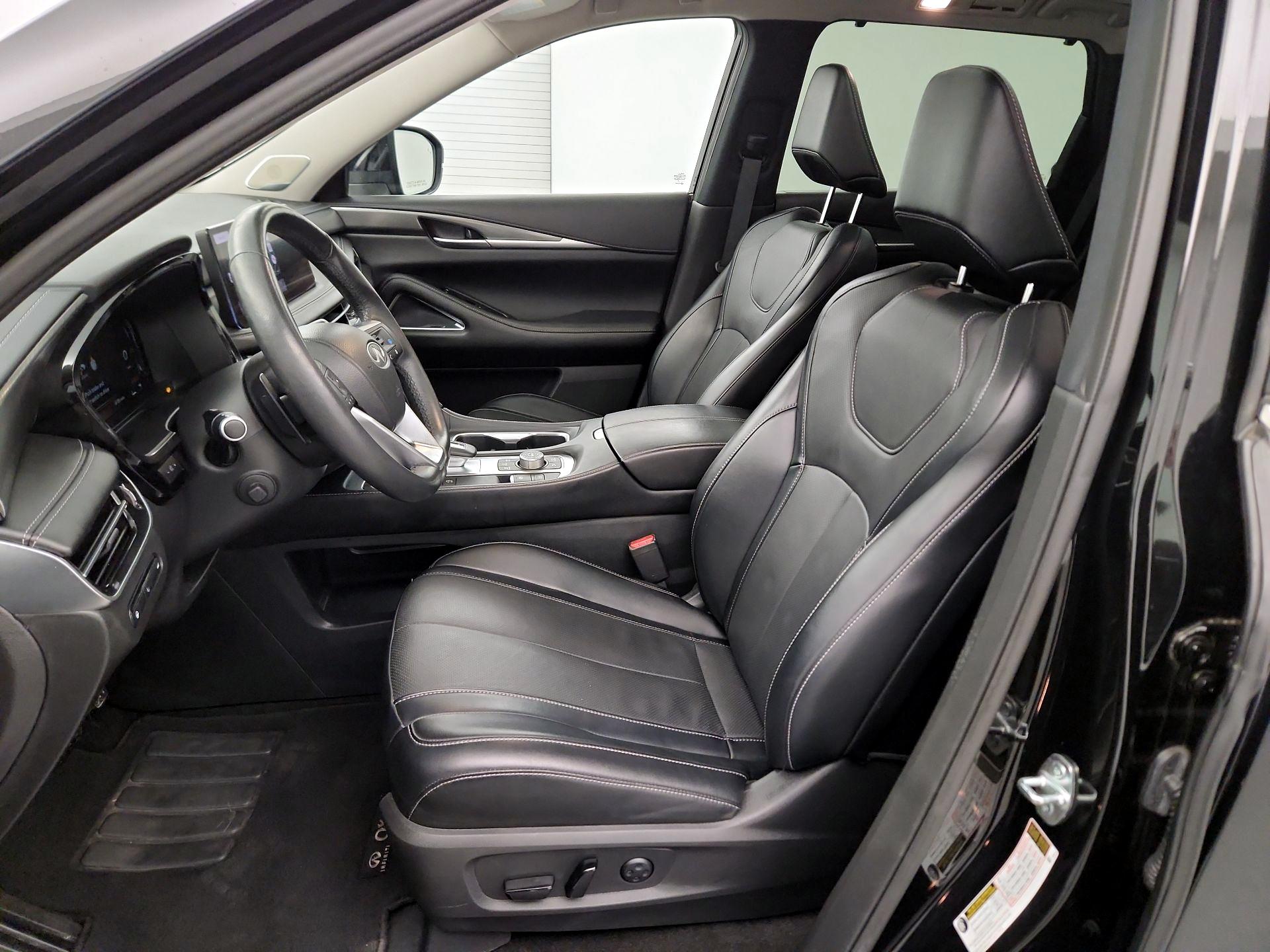 Thumbnail: 2023 INFINITI QX60 - 9