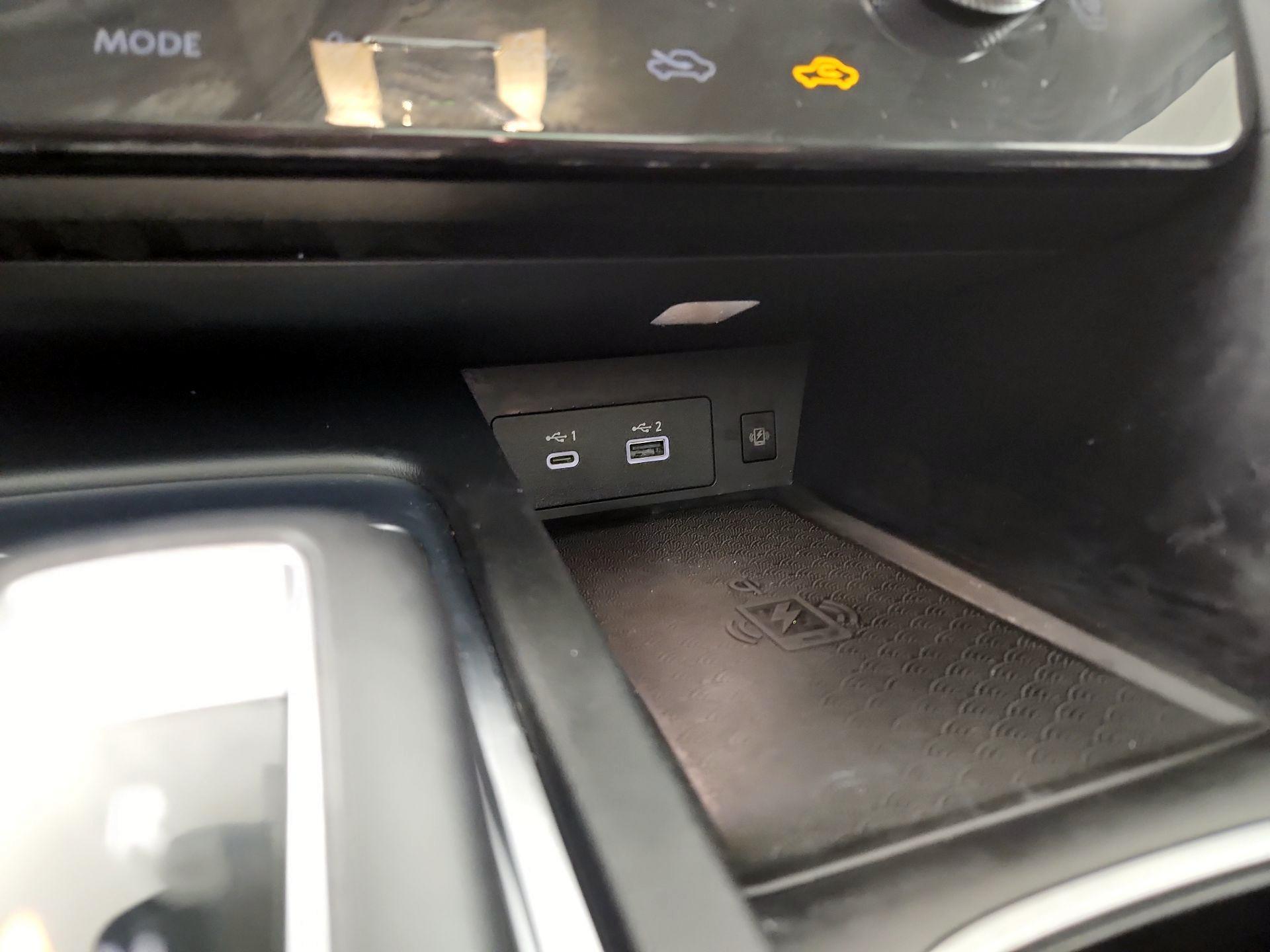 Thumbnail: 2023 INFINITI QX60 - 15