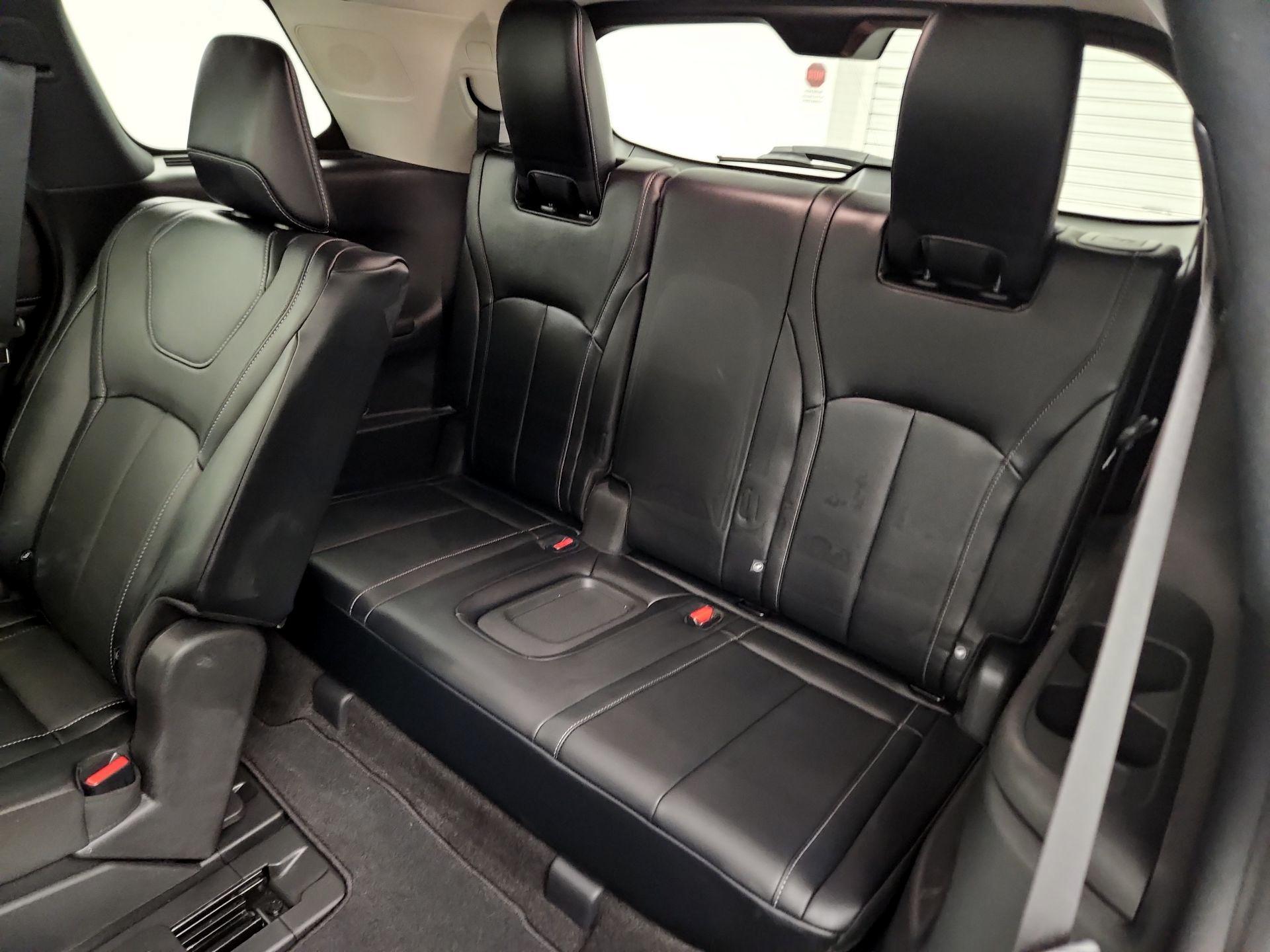 Thumbnail: 2023 INFINITI QX60 - 18