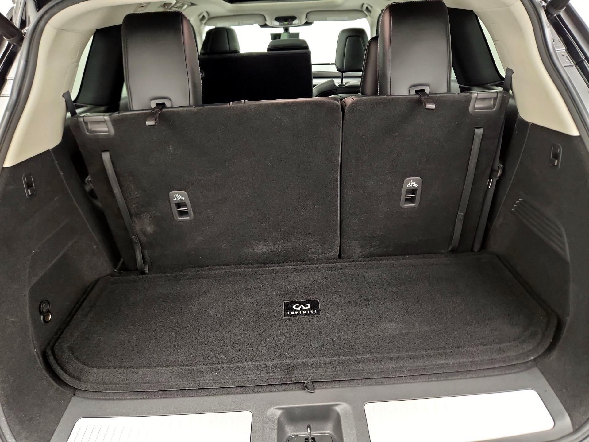 Thumbnail: 2023 INFINITI QX60 - 19