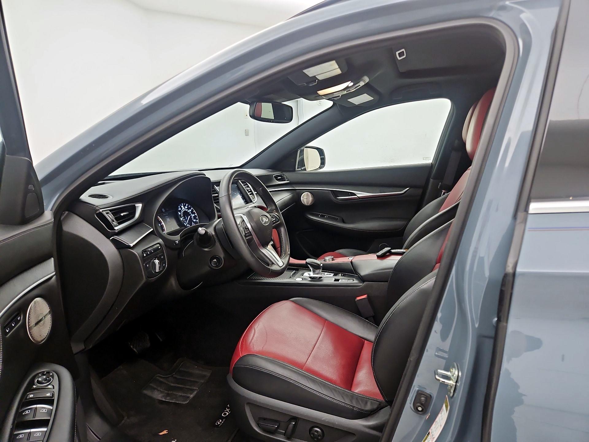 Thumbnail: 2023 INFINITI QX55 - 11