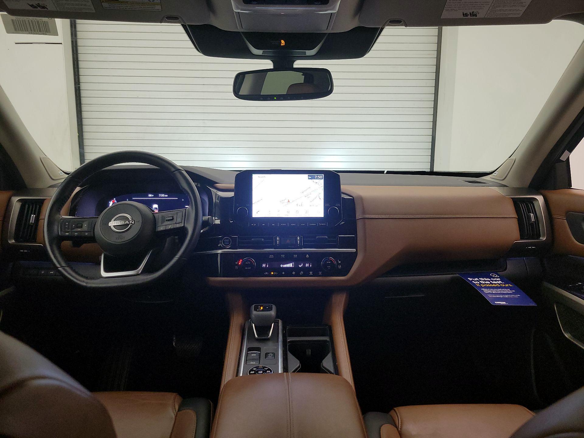 Thumbnail: 2022 Nissan Pathfinder - 9