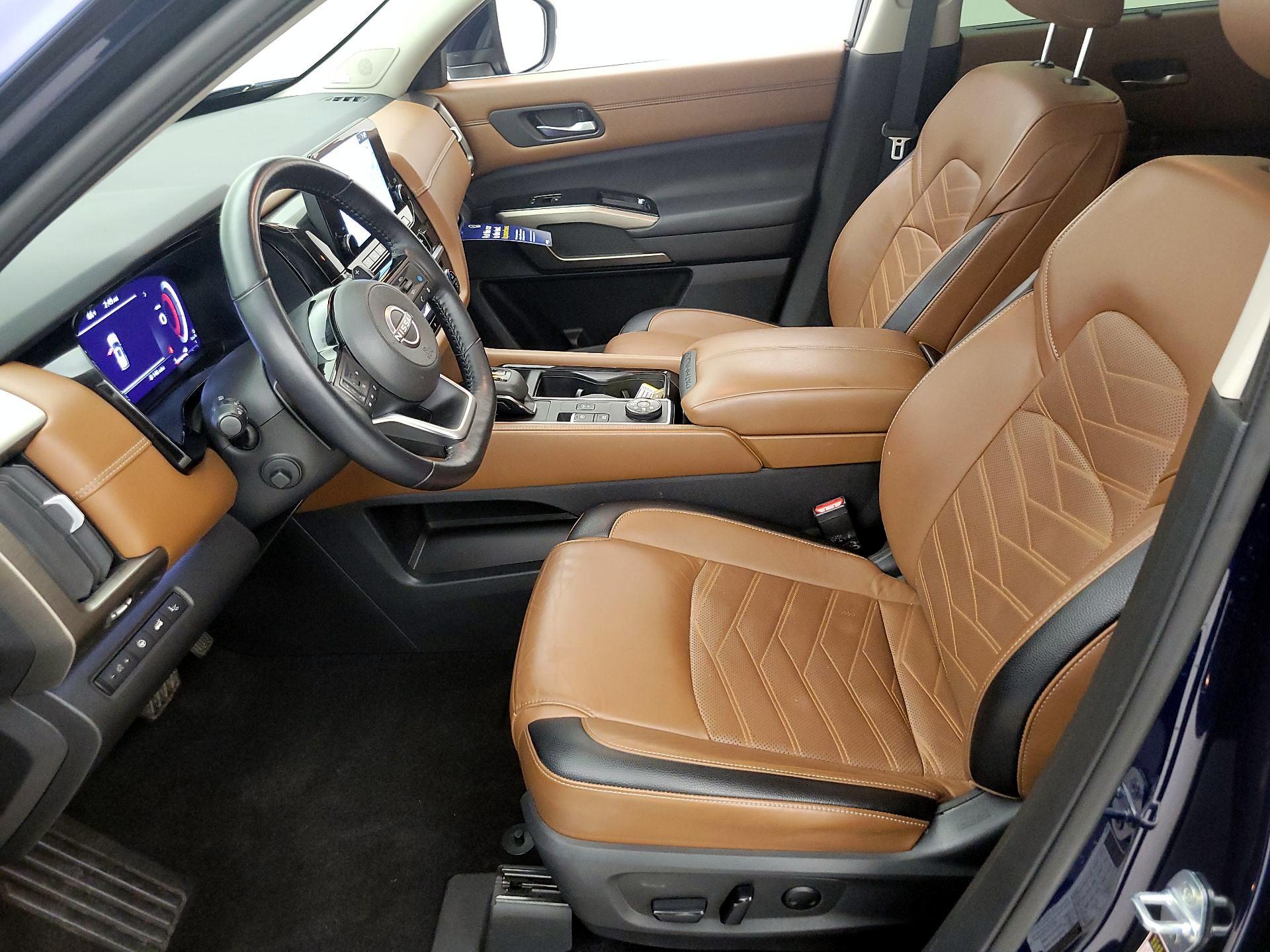 Thumbnail: 2022 Nissan Pathfinder - 11