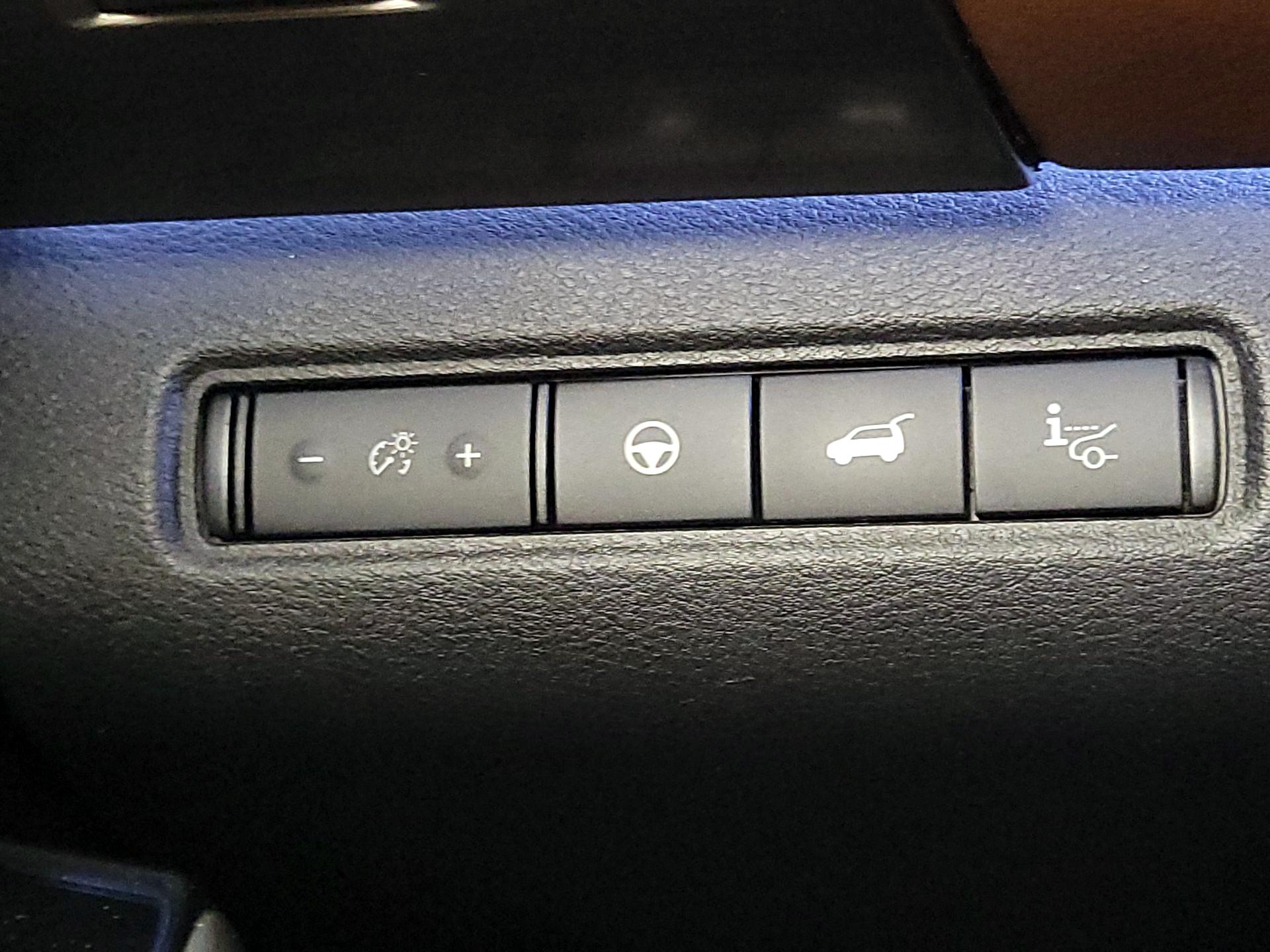 Thumbnail: 2022 Nissan Pathfinder - 13