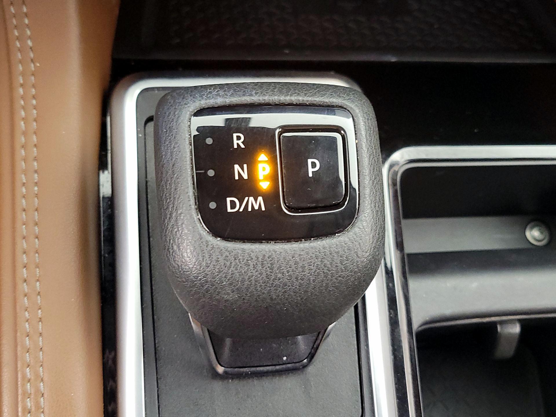 Thumbnail: 2022 Nissan Pathfinder - 18