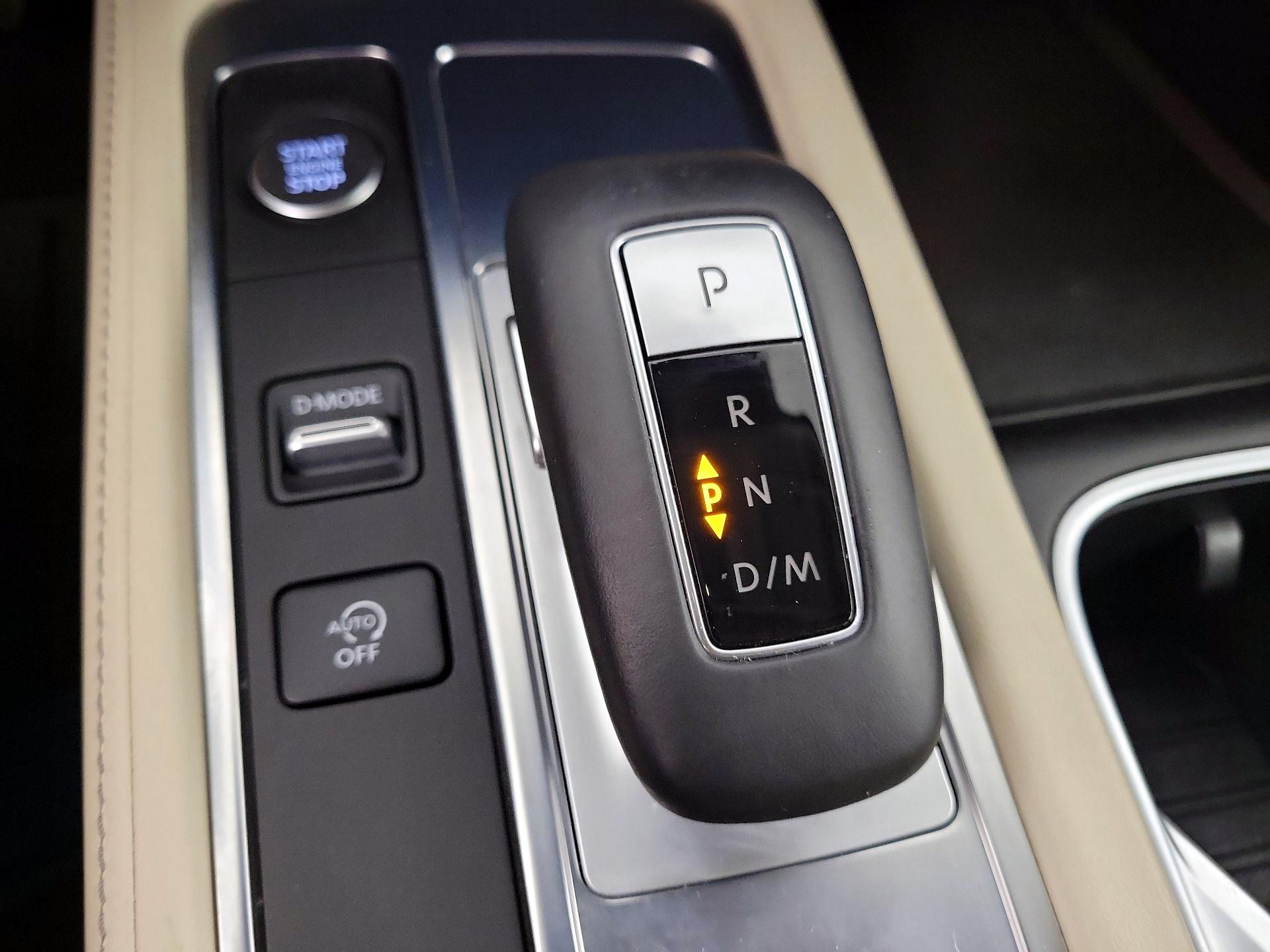 Thumbnail: 2023 INFINITI QX60 - 15