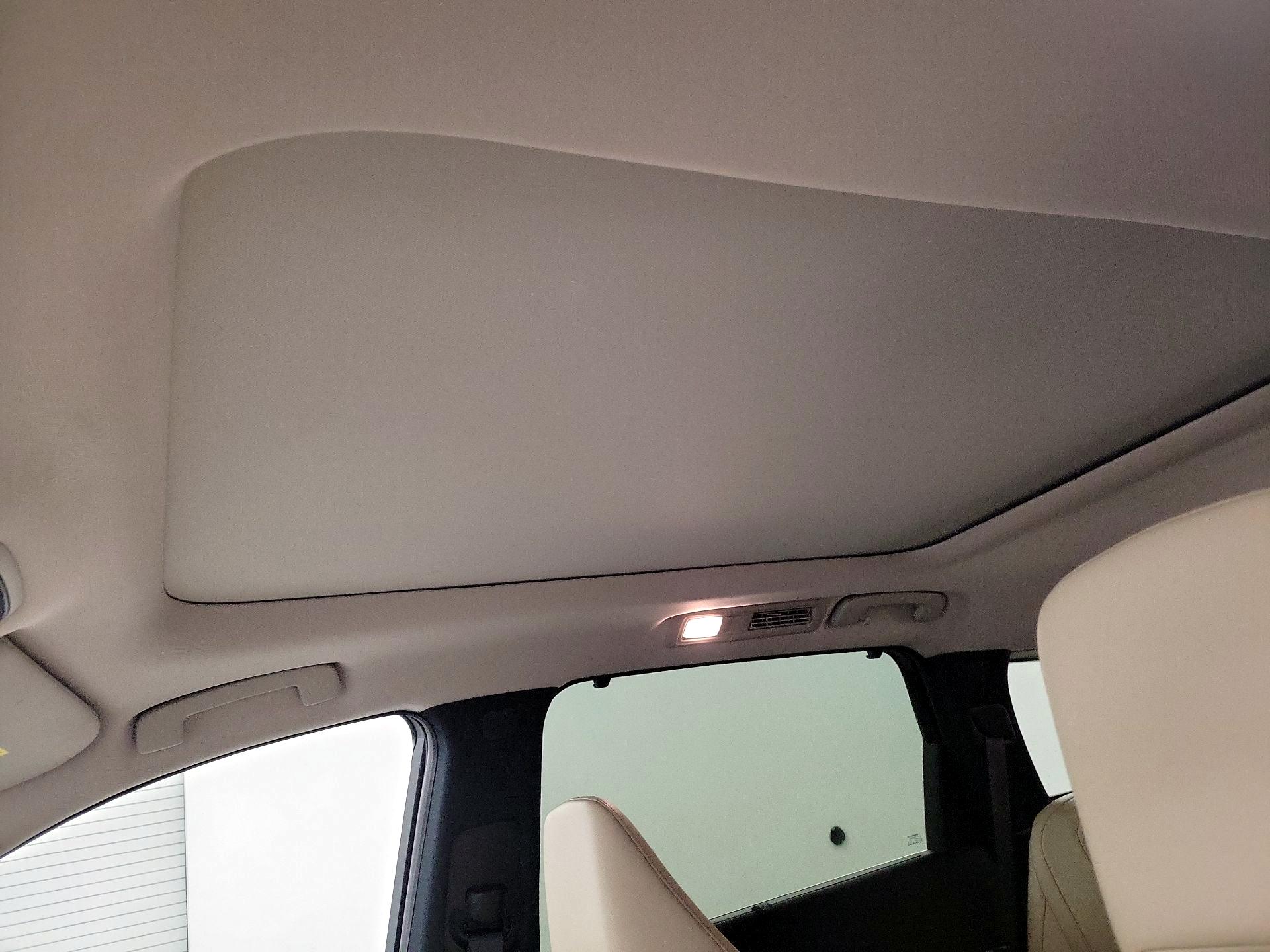 Thumbnail: 2023 INFINITI QX60 - 17