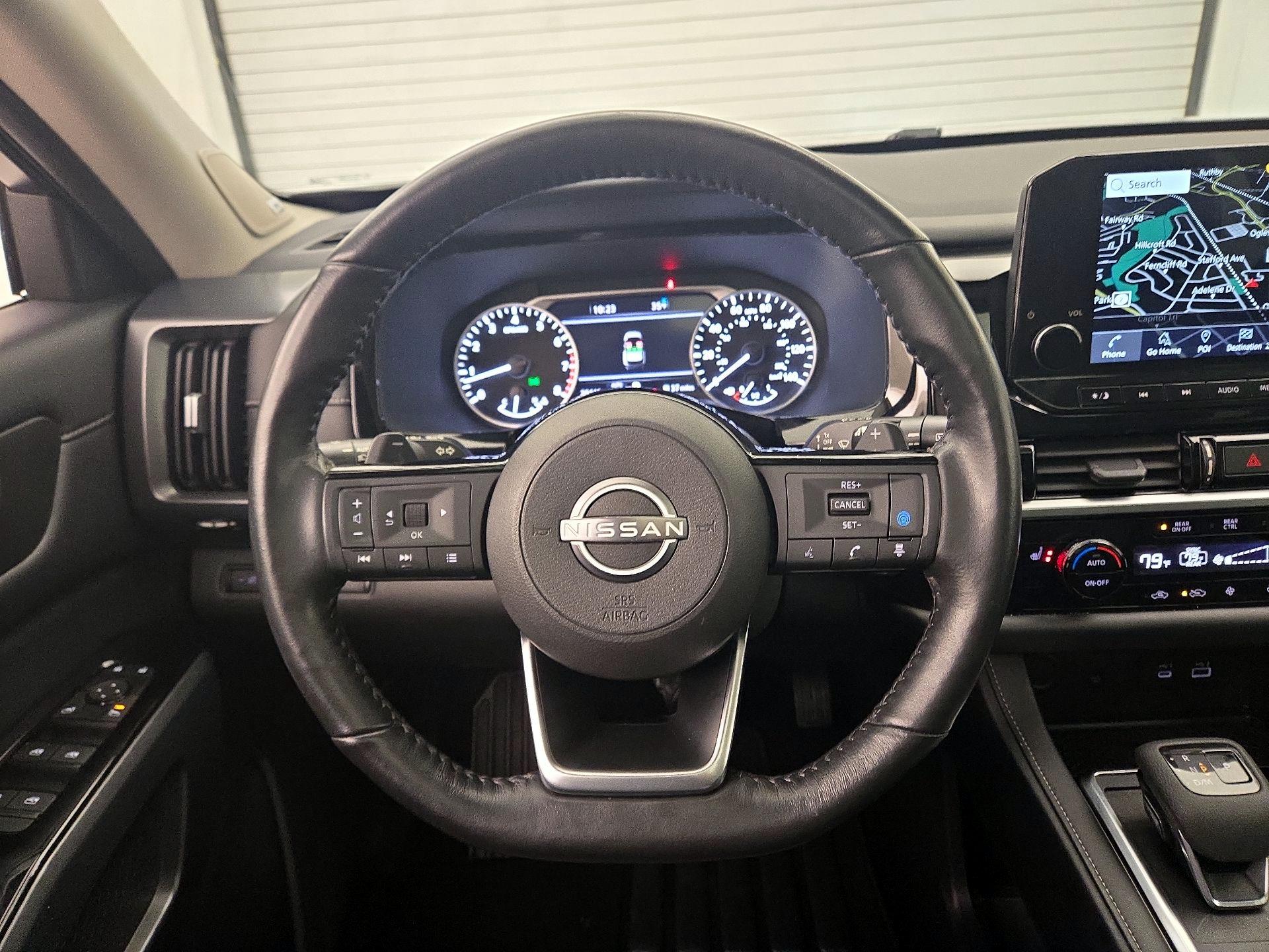 Thumbnail: 2023 Nissan Pathfinder - 10