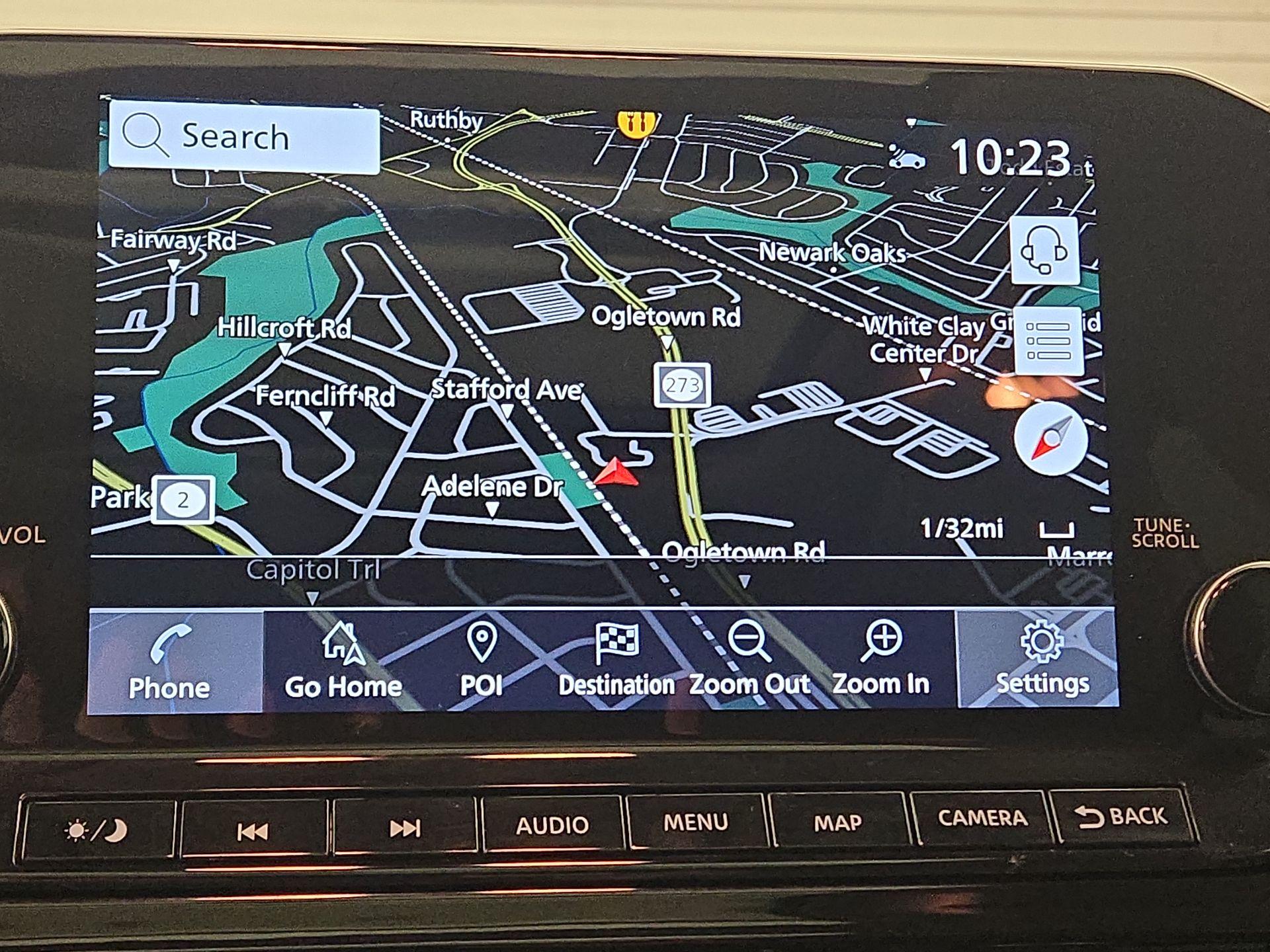 Thumbnail: 2023 Nissan Pathfinder - 14