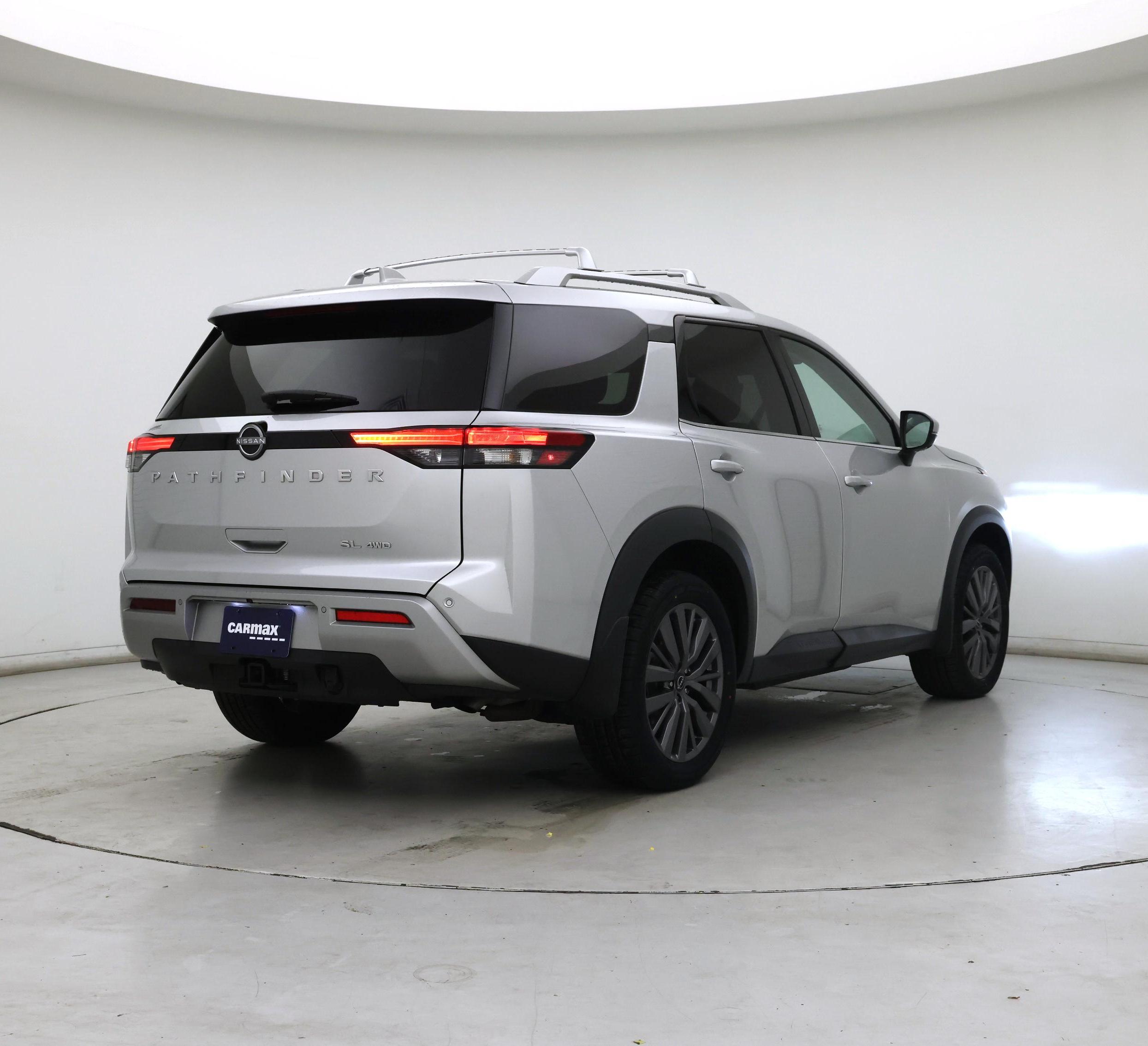 Thumbnail: 2023 Nissan Pathfinder - 8