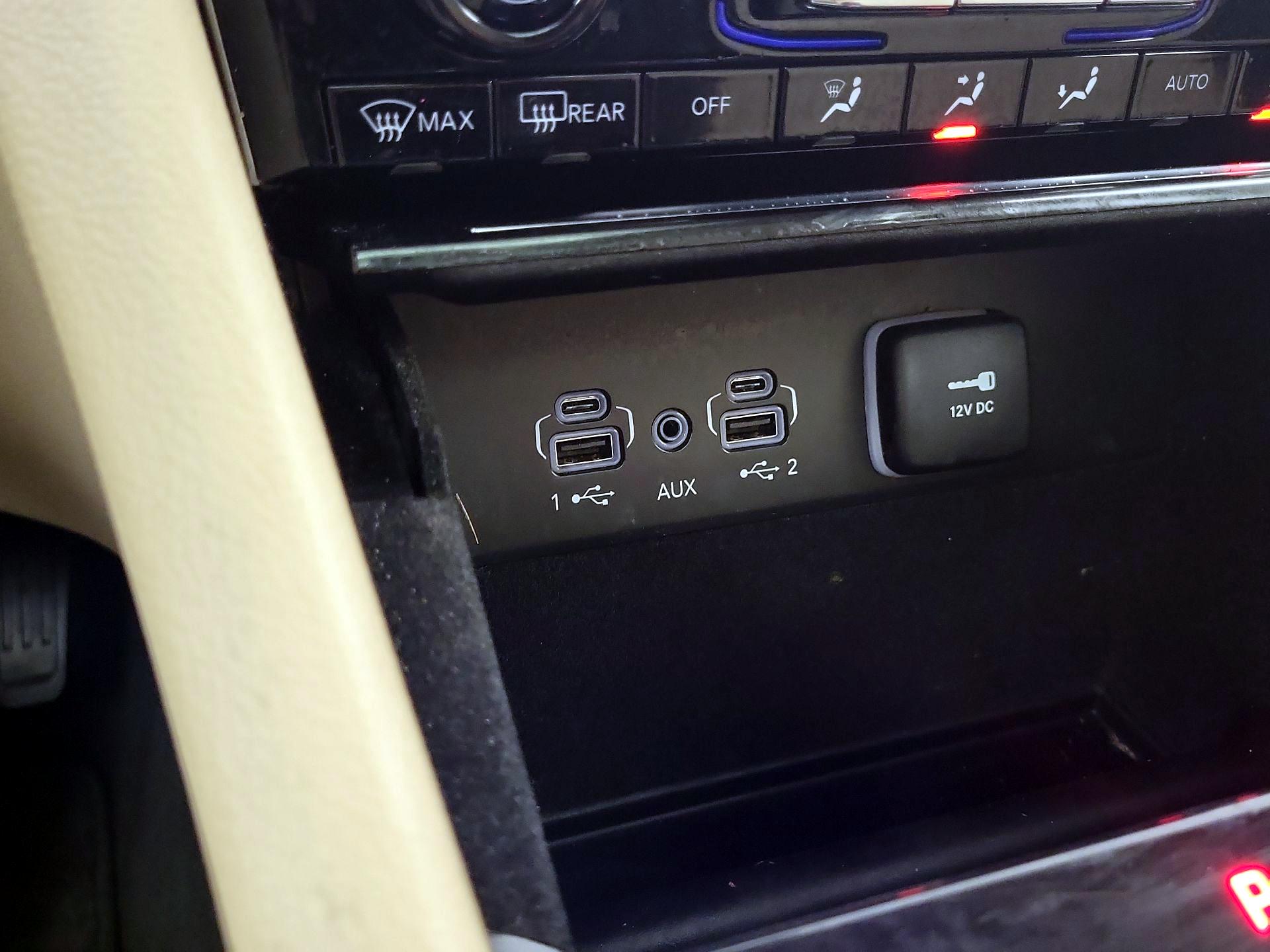 Thumbnail: 2022 Jeep Grand Cherokee L - 17