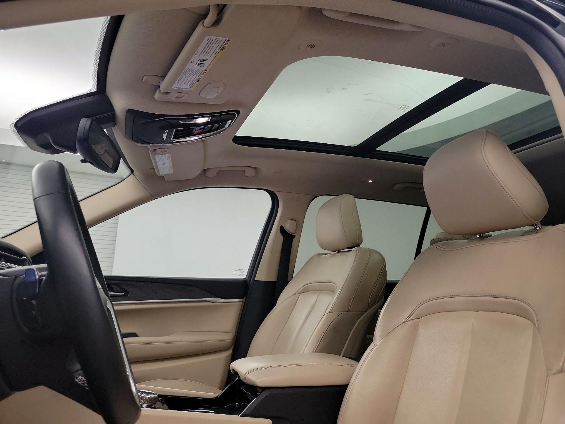 Thumbnail: 2022 Jeep Grand Cherokee L - 18