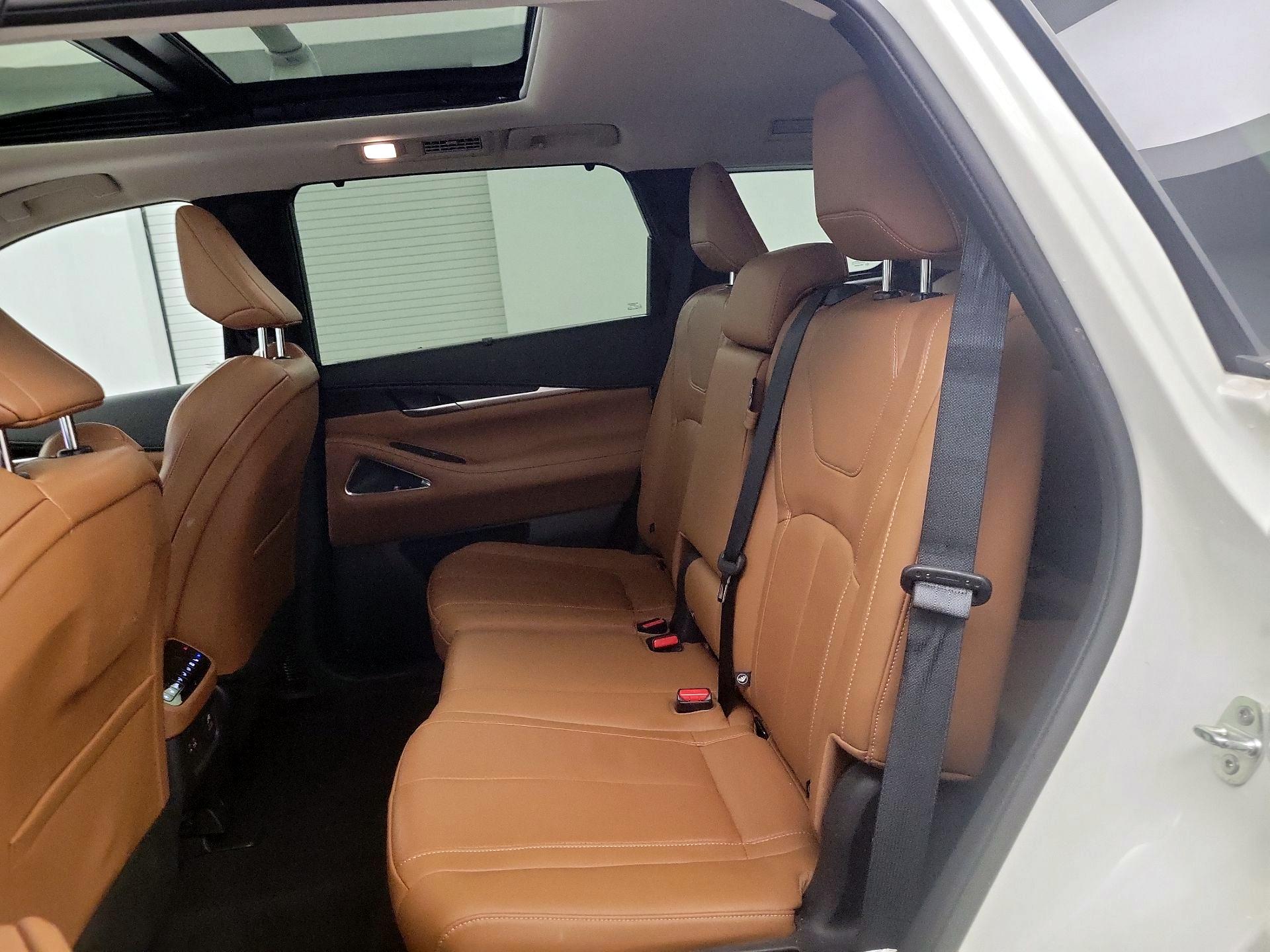 Thumbnail: 2022 INFINITI QX60 - 19