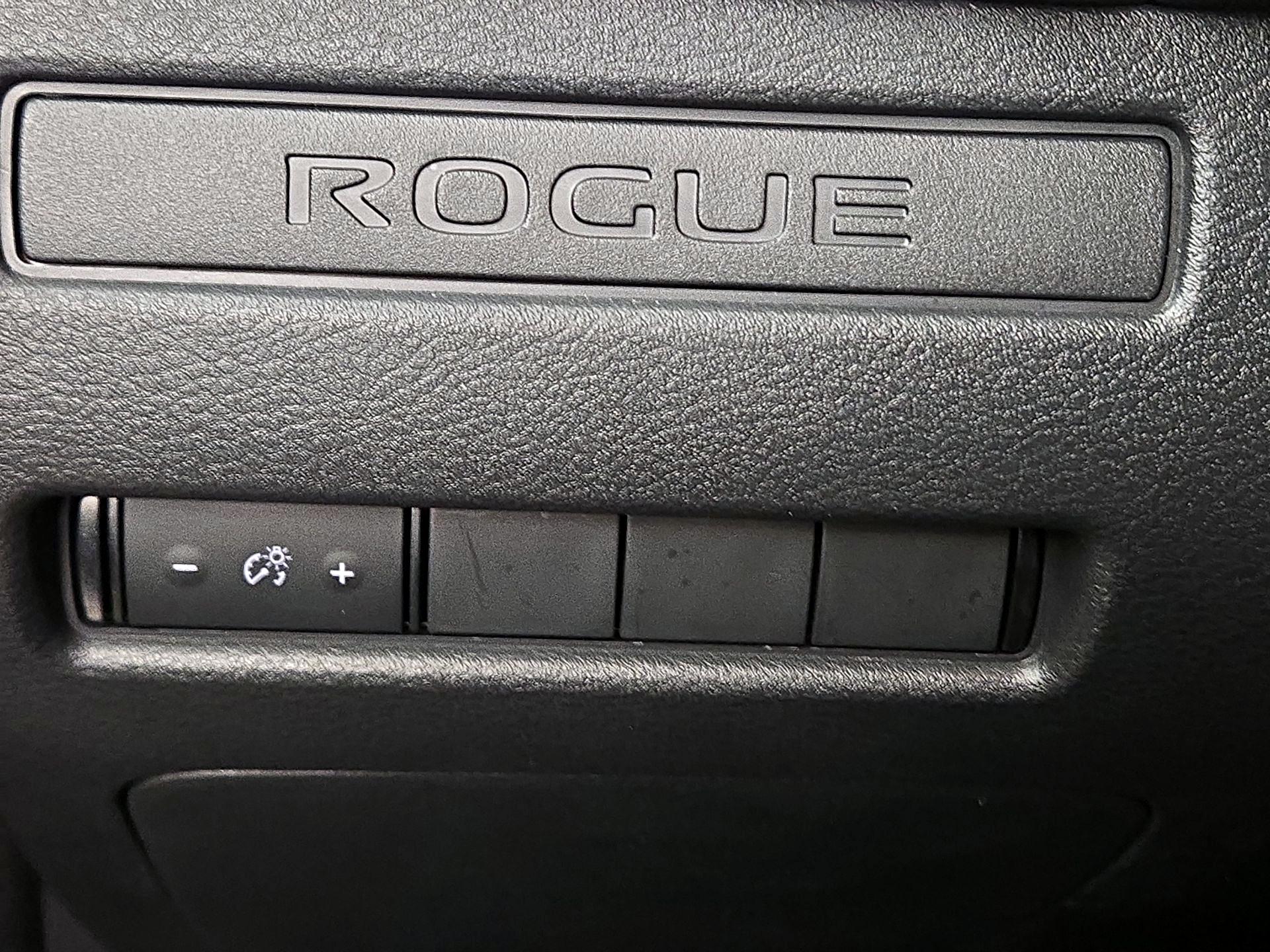 Thumbnail: 2023 Nissan Rogue - 13