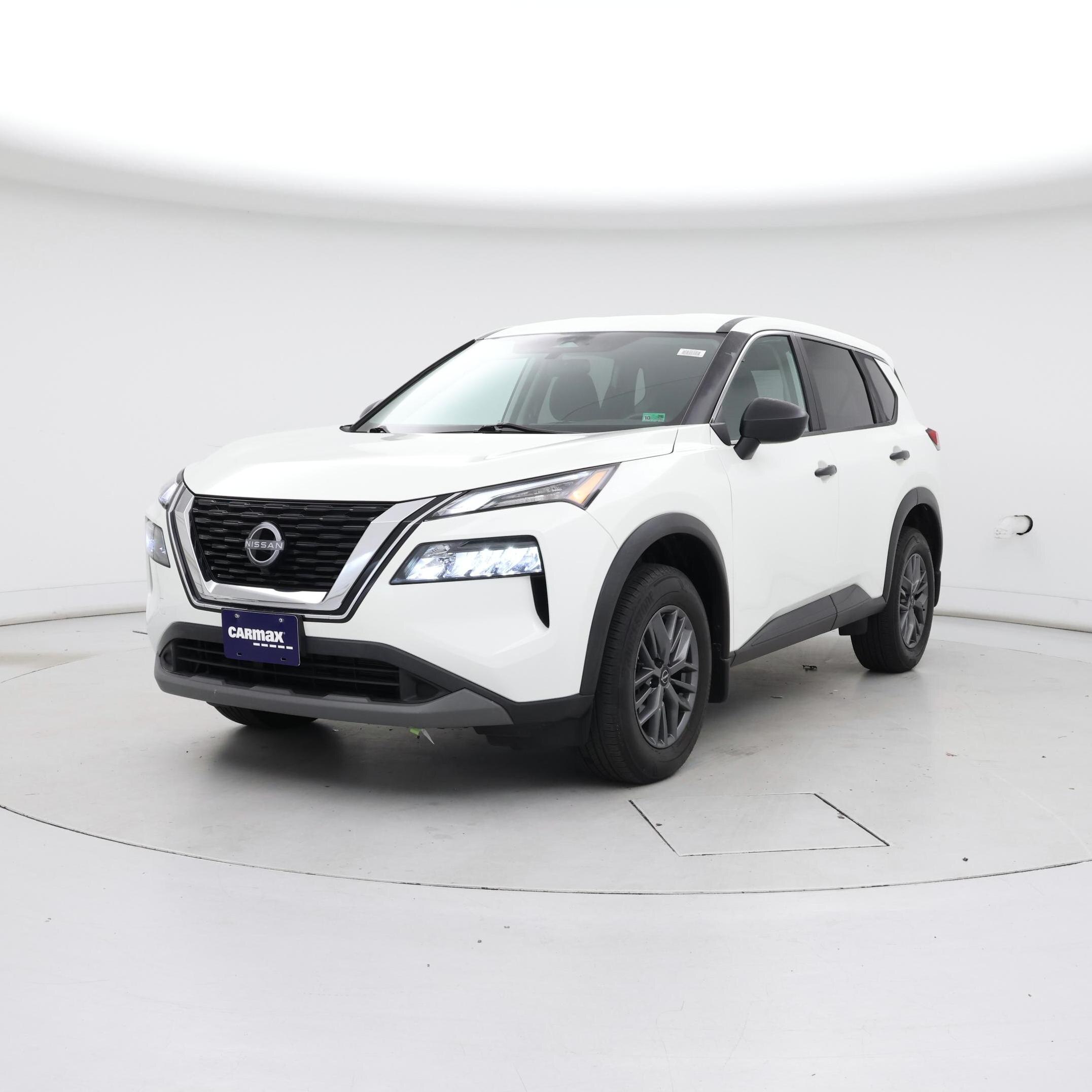 Thumbnail: 2023 Nissan Rogue - 4