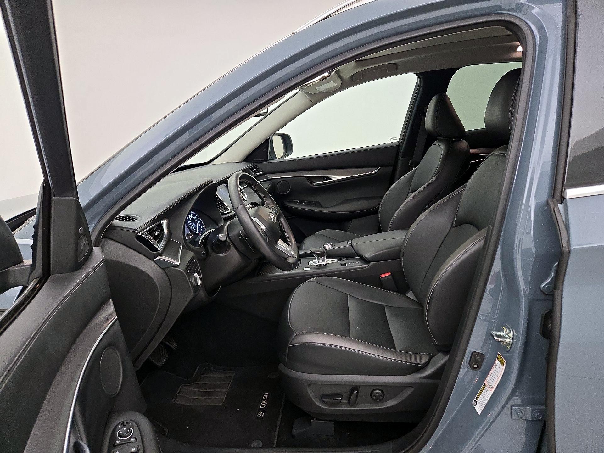 Thumbnail: 2022 INFINITI QX50 - 11