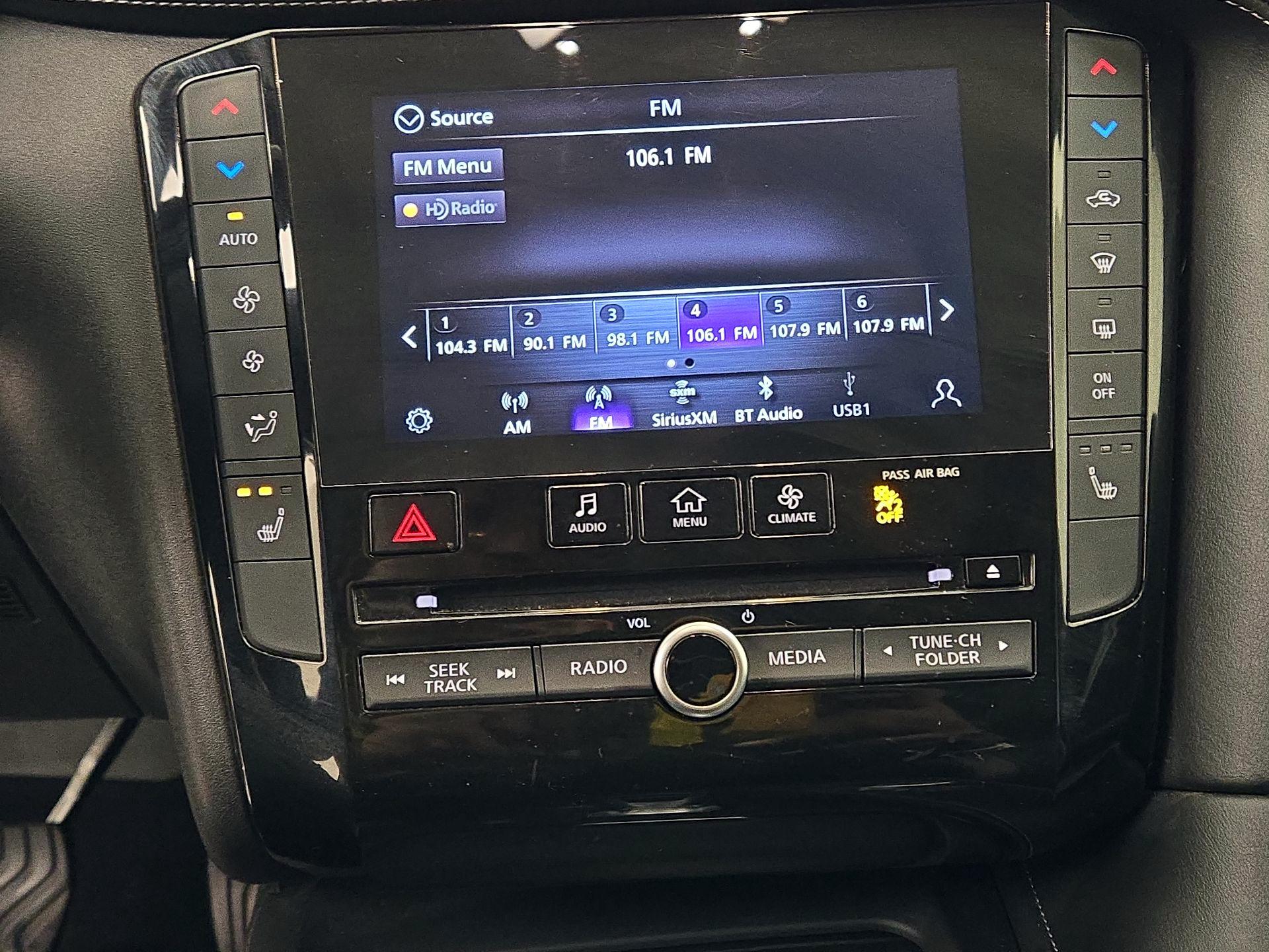 Thumbnail: 2022 INFINITI QX50 - 15