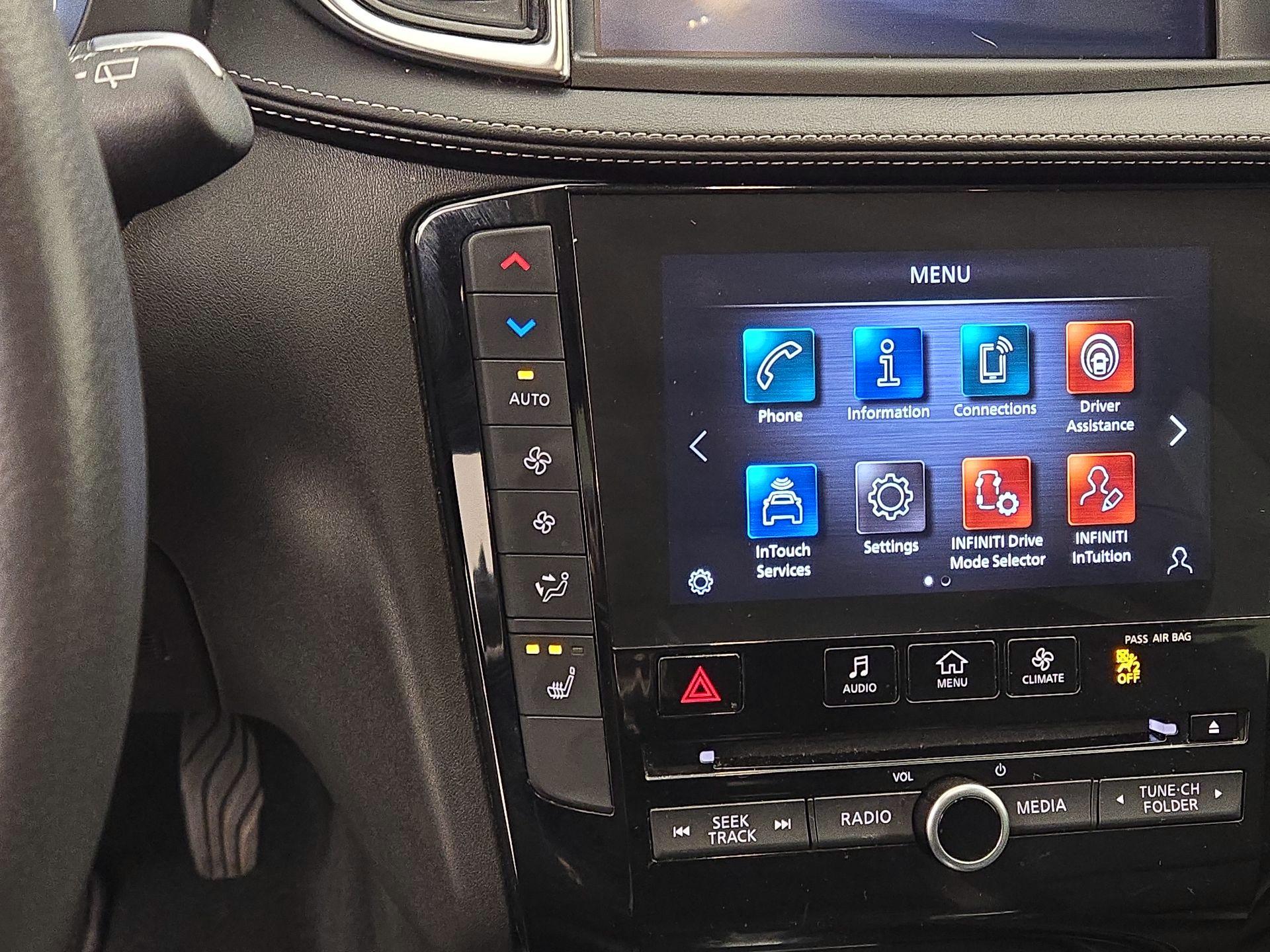 Thumbnail: 2022 INFINITI QX50 - 16