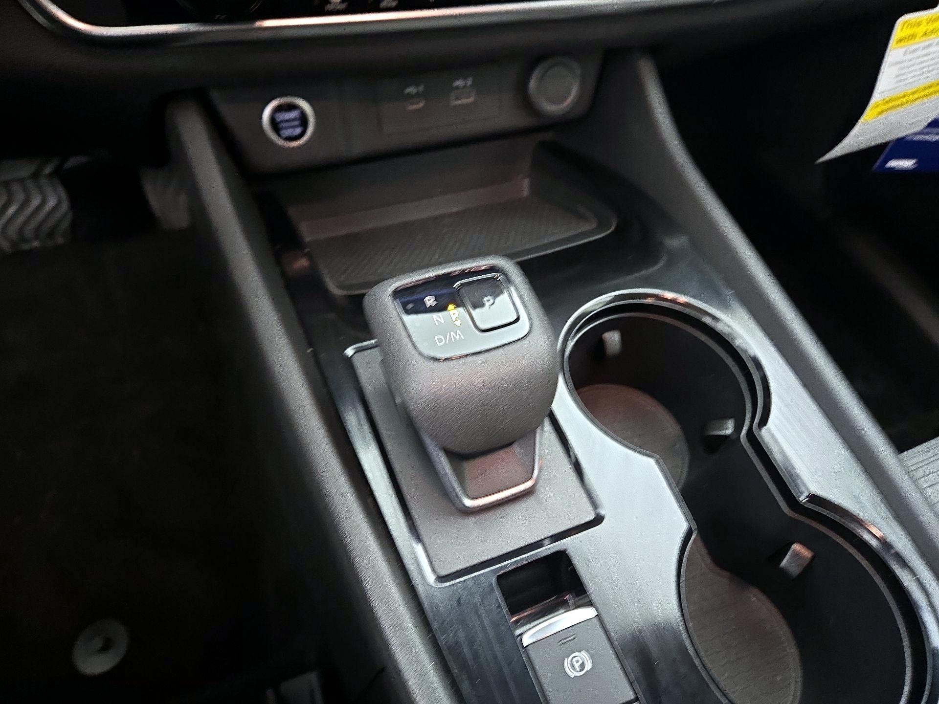 Thumbnail: 2023 Nissan Rogue - 17